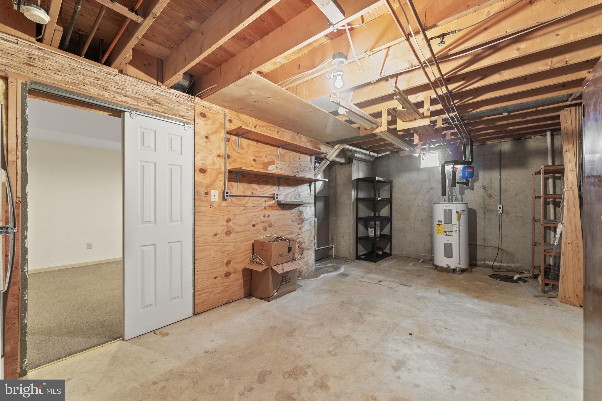 STONEGATE - Residential