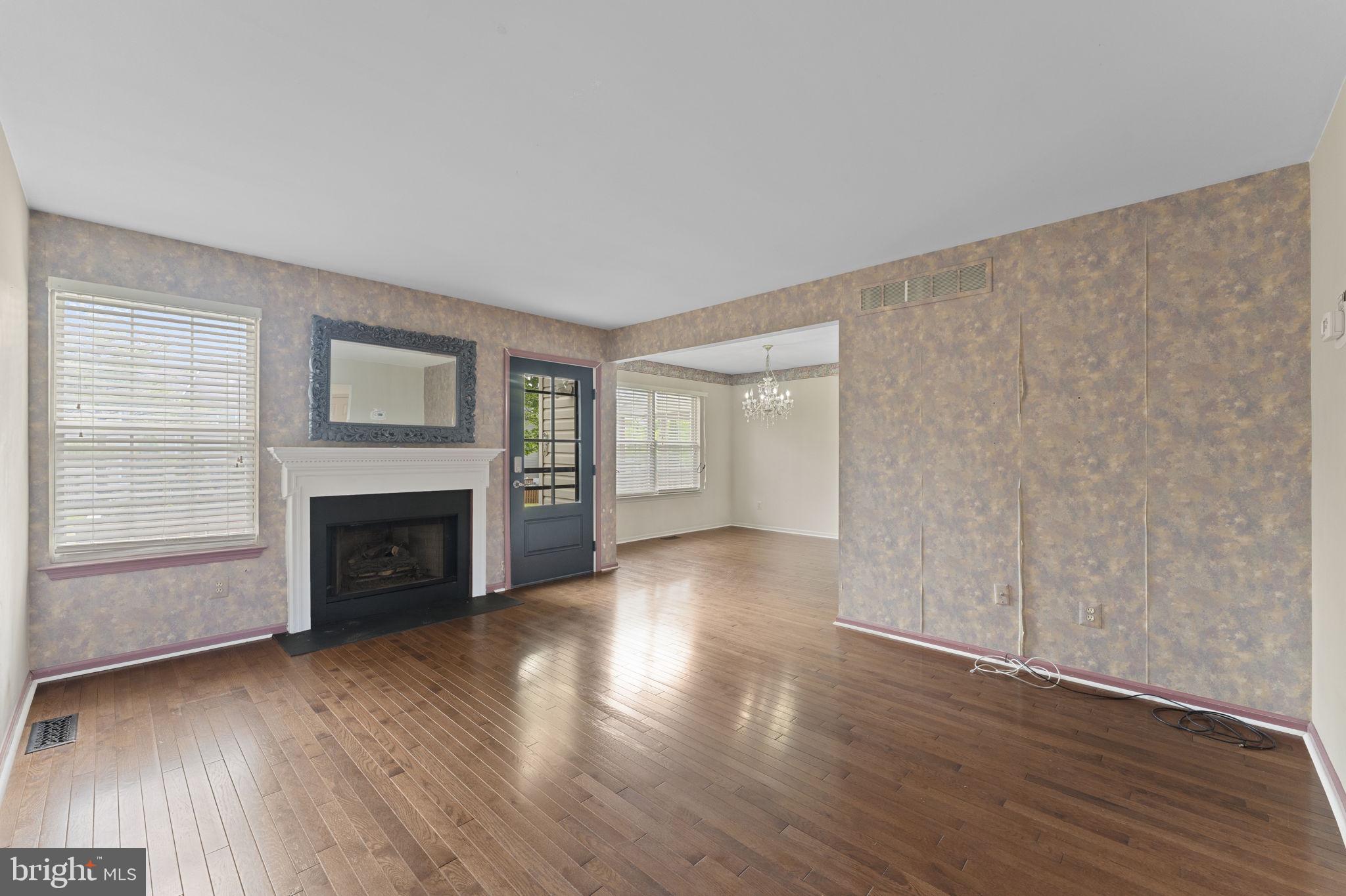 STONEGATE - Residential