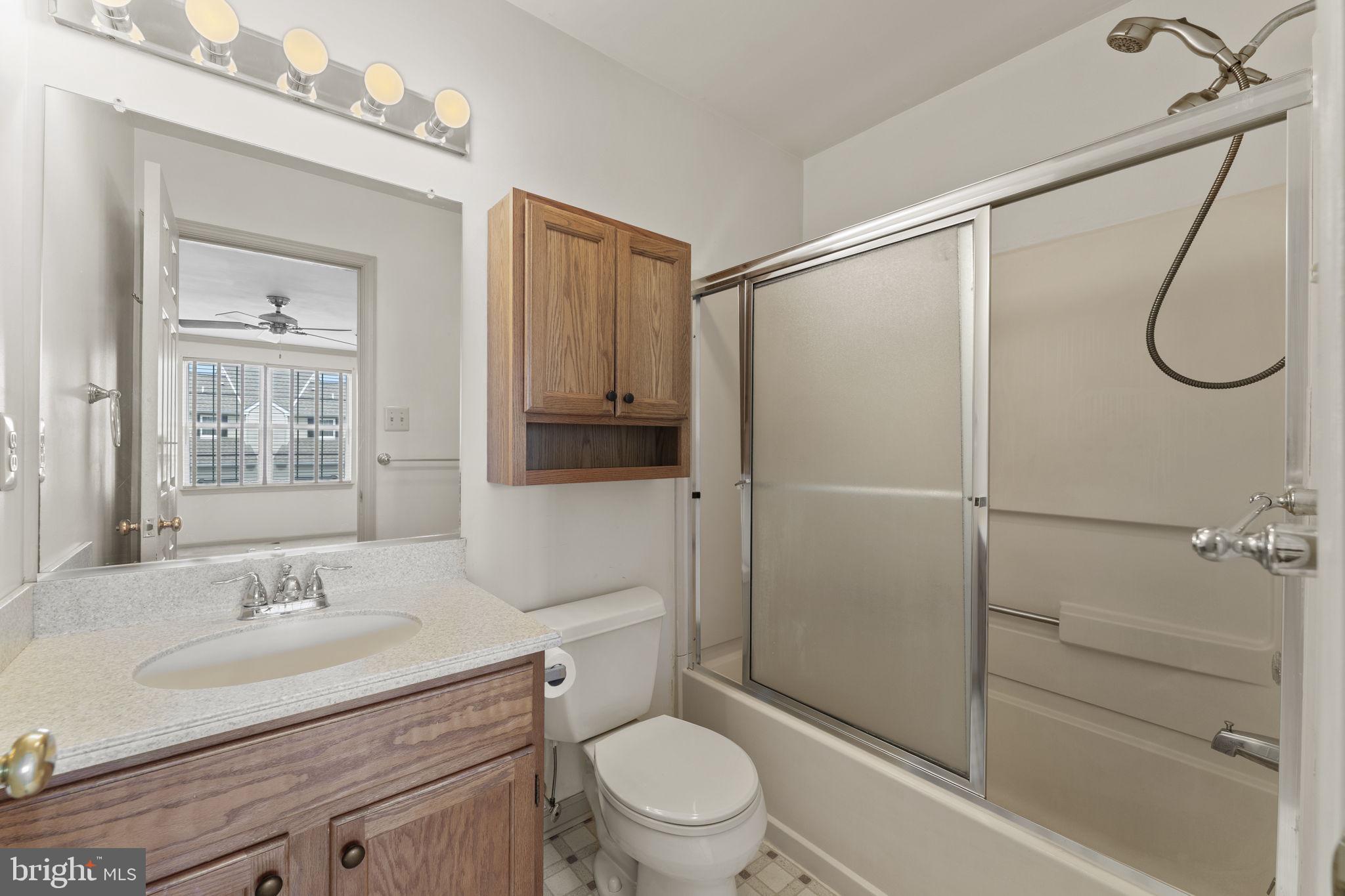 STONEGATE - Residential