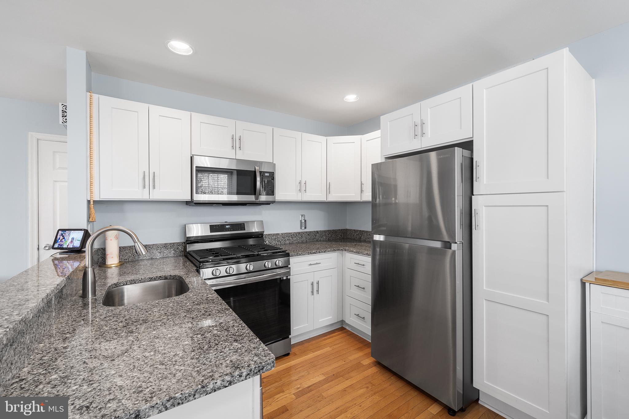 NORTHRIDGE ESTATES - Residential