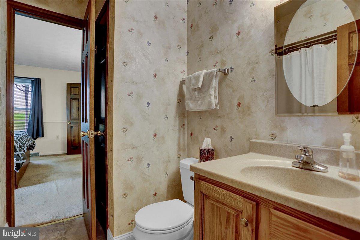 TWELVE OAKS - Residential