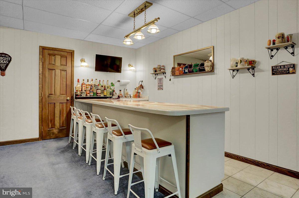 TWELVE OAKS - Residential