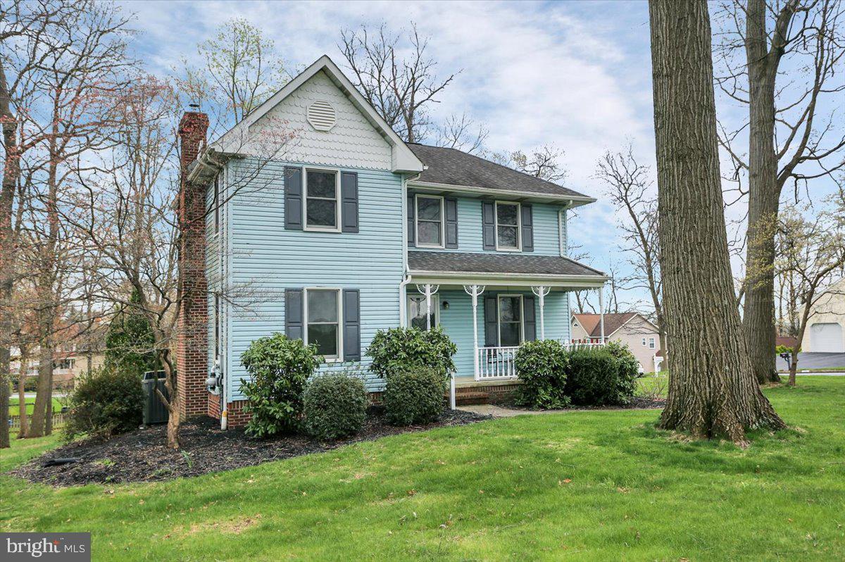 TWELVE OAKS - Residential