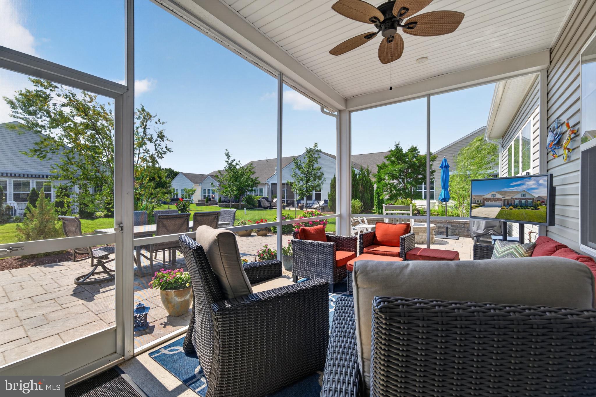 FOUR SEASONS AT KENT ISLAND - Residential