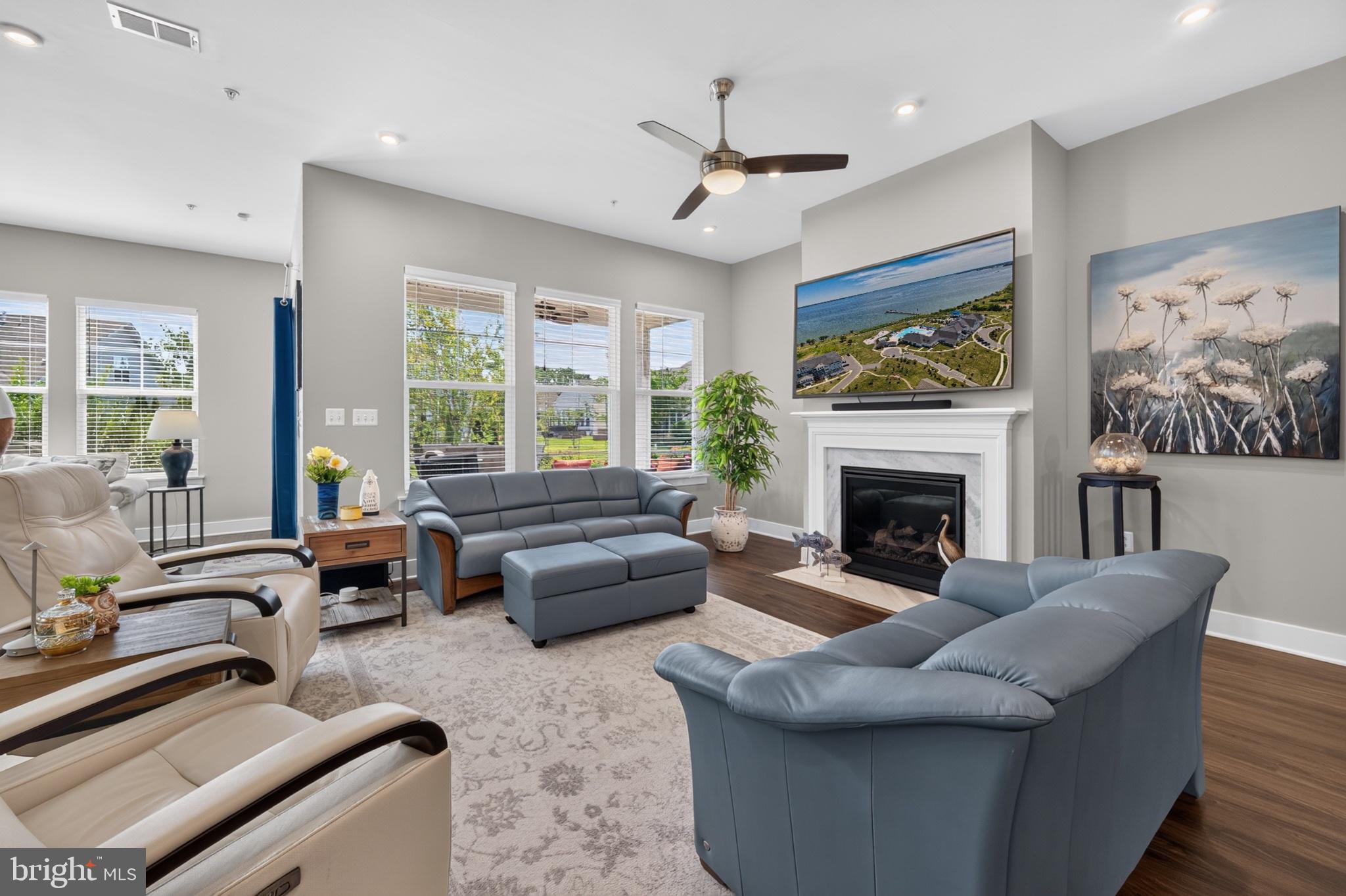 FOUR SEASONS AT KENT ISLAND - Residential