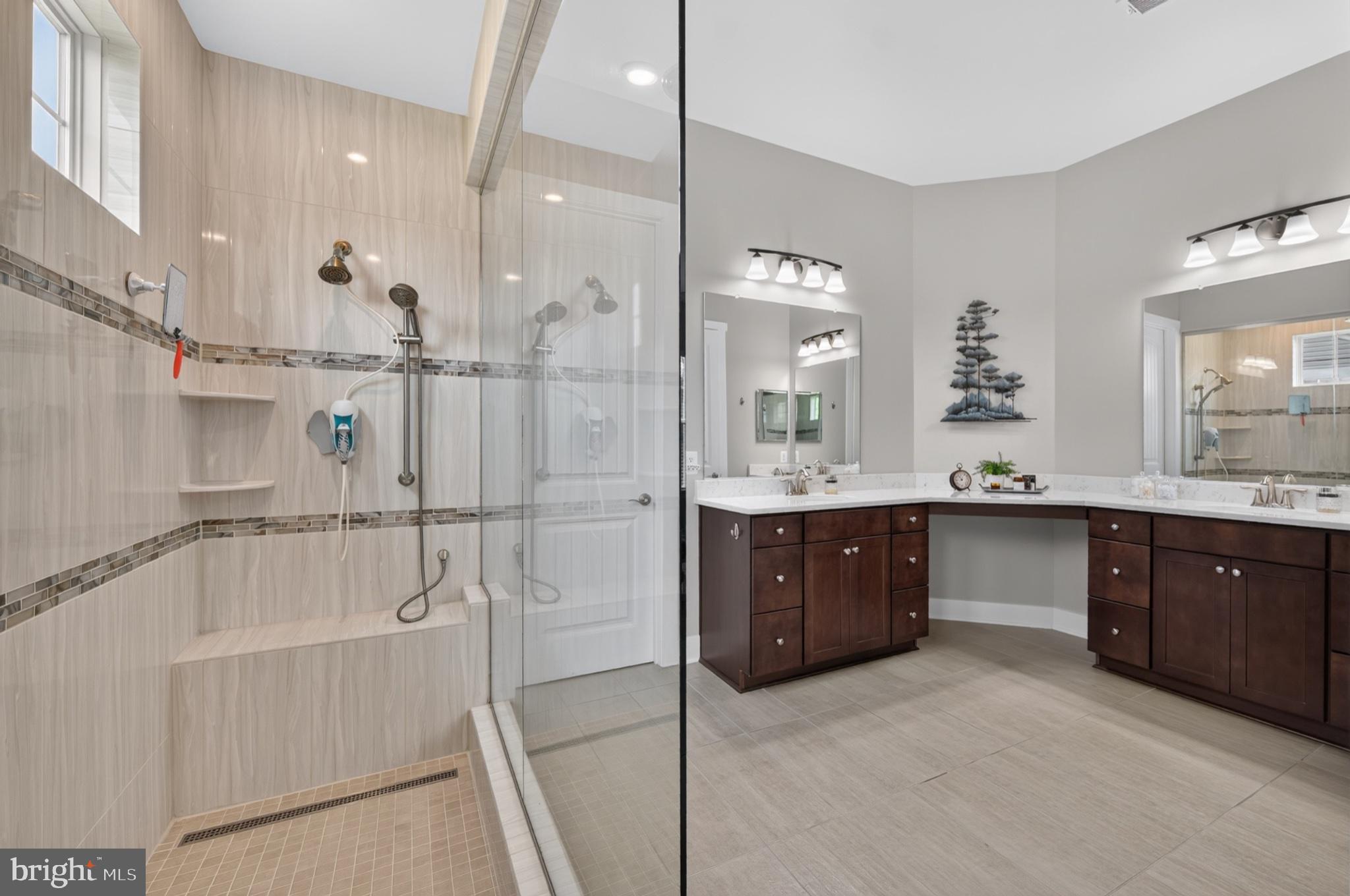 FOUR SEASONS AT KENT ISLAND - Residential