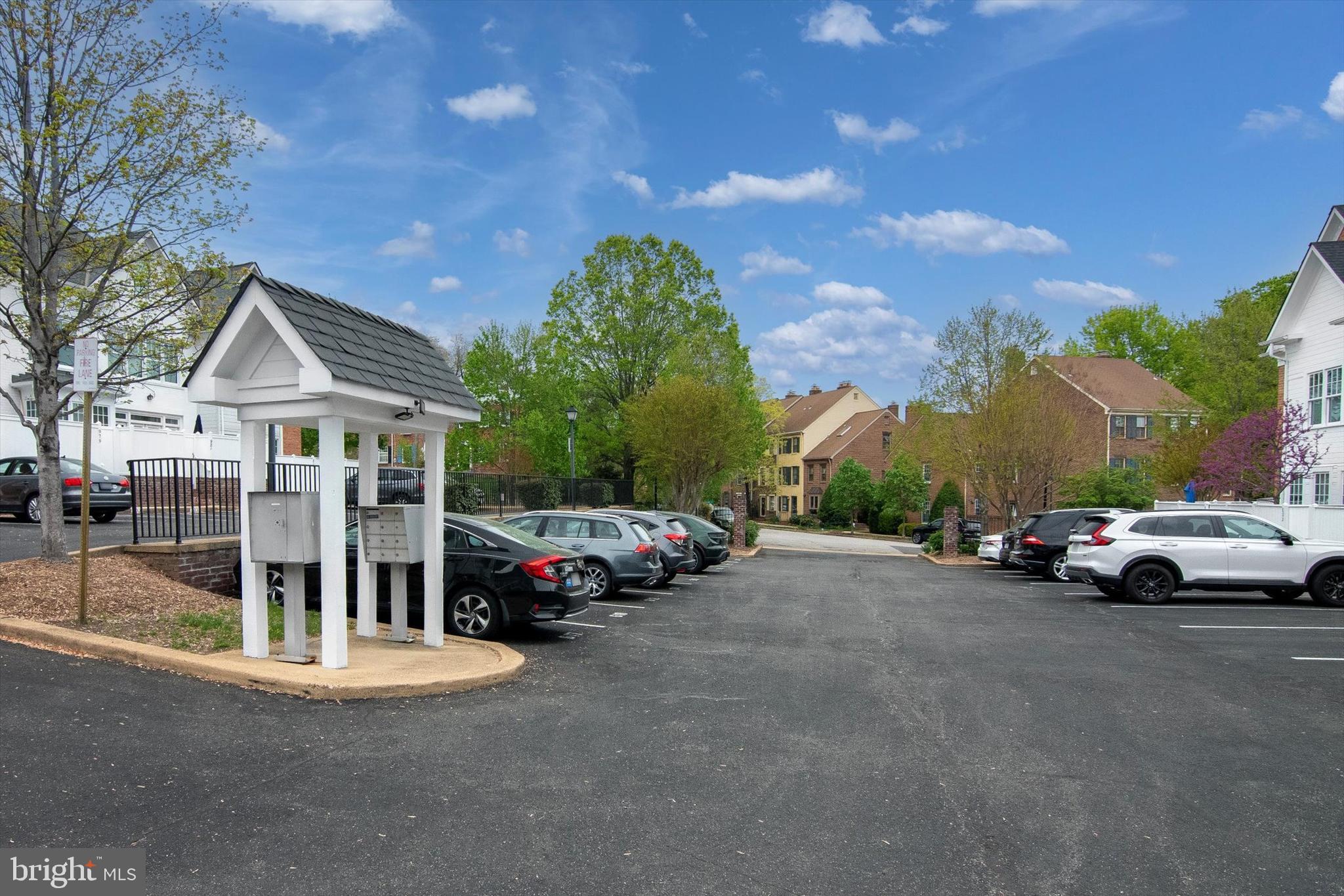 OLD TOWN GATEWAY - Residential