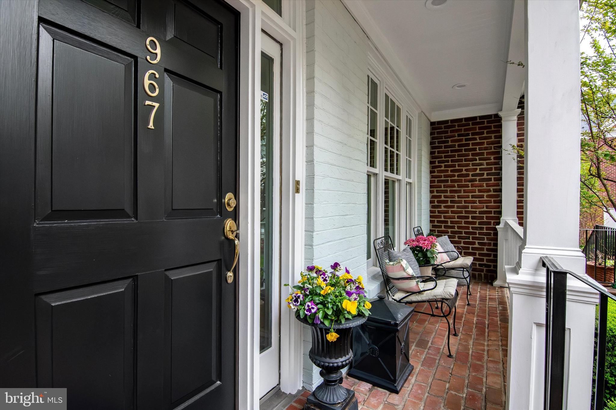 OLD TOWN GATEWAY - Residential