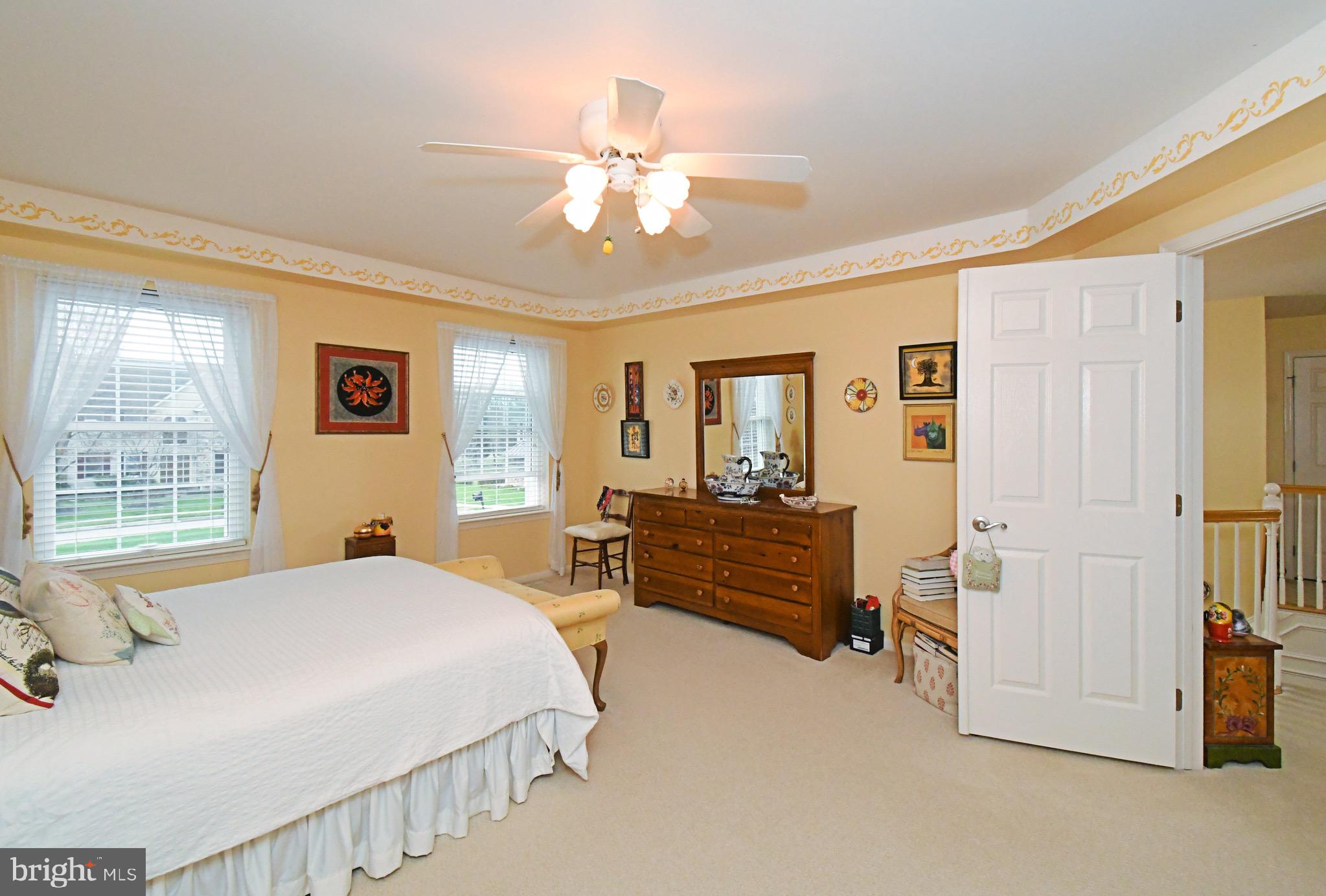 WASHINGTON CROSSING - Residential