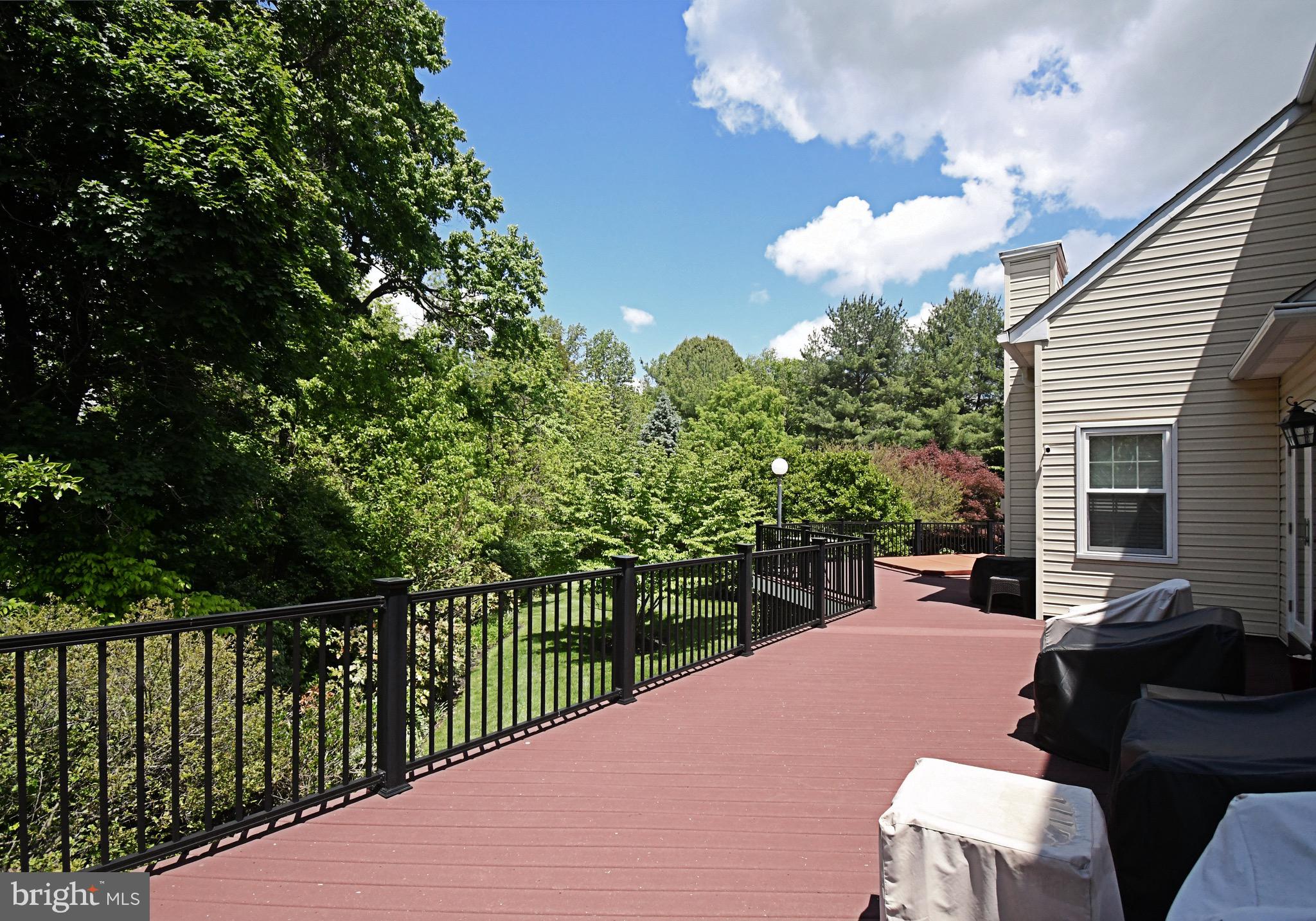 WASHINGTON CROSSING - Residential
