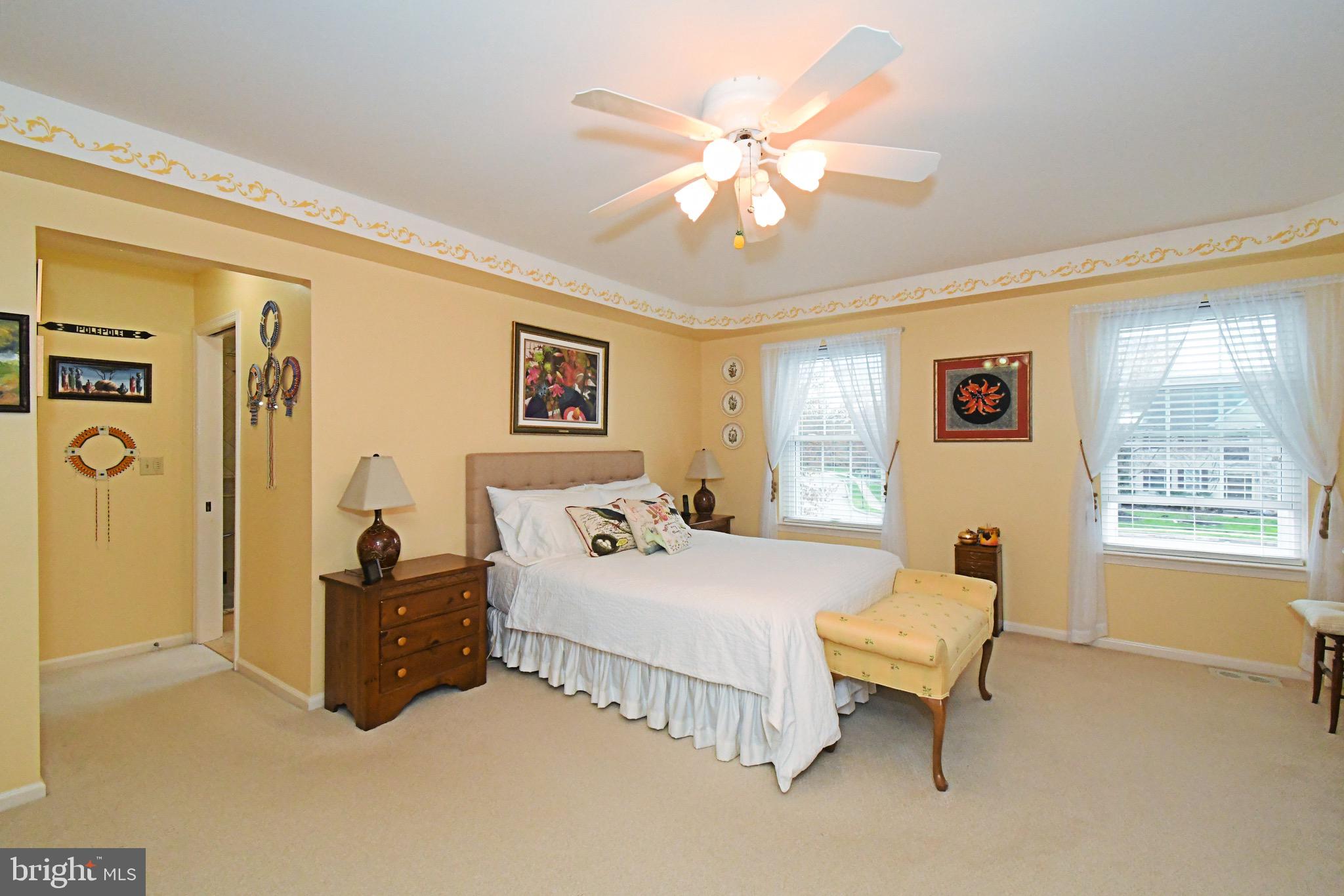 WASHINGTON CROSSING - Residential