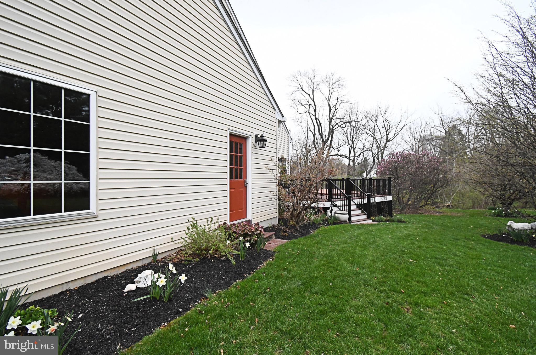 WASHINGTON CROSSING - Residential