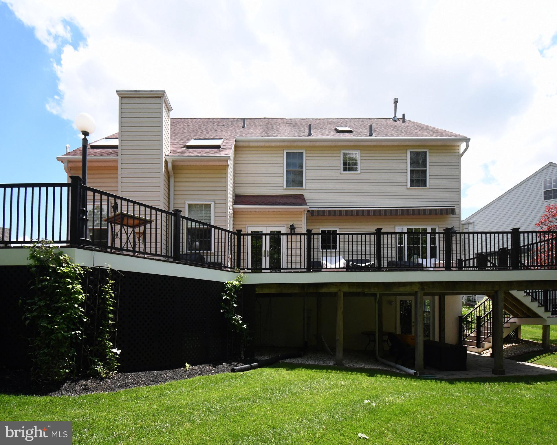 WASHINGTON CROSSING - Residential