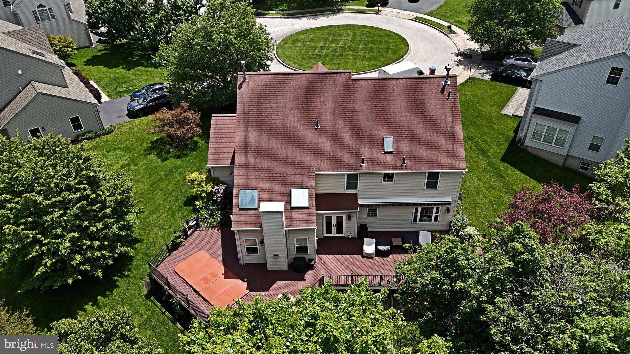WASHINGTON CROSSING - Residential