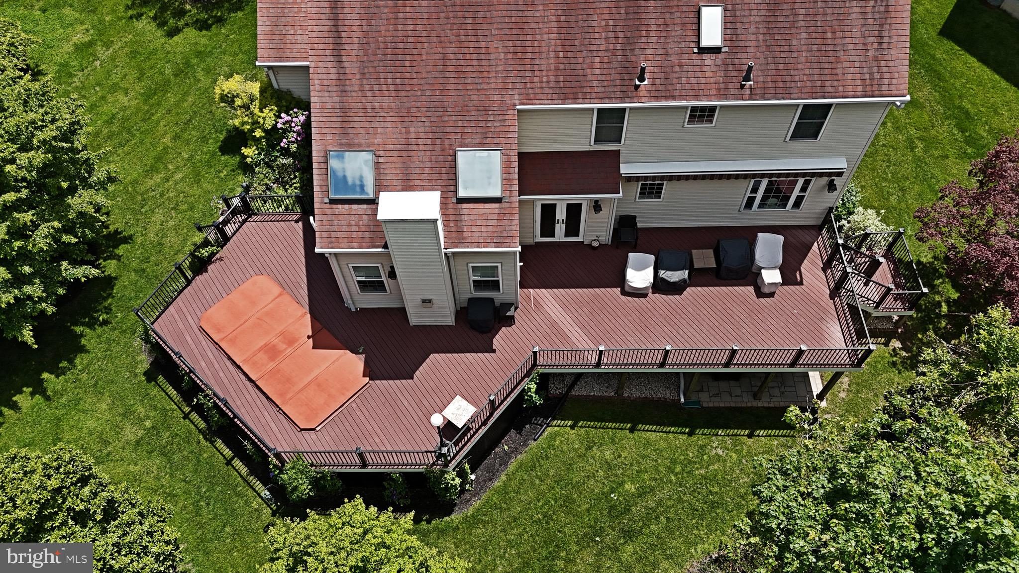 WASHINGTON CROSSING - Residential
