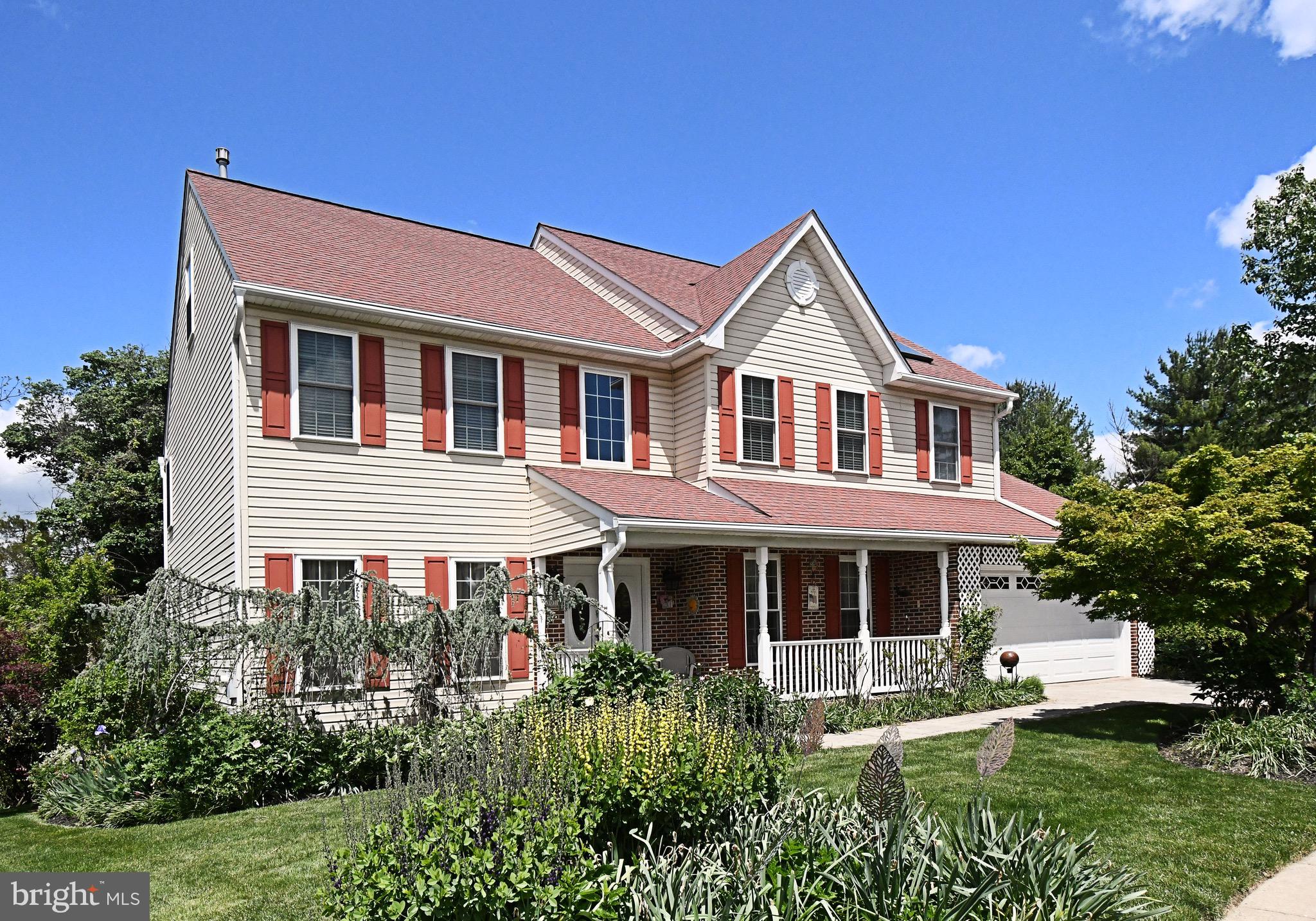 WASHINGTON CROSSING - Residential