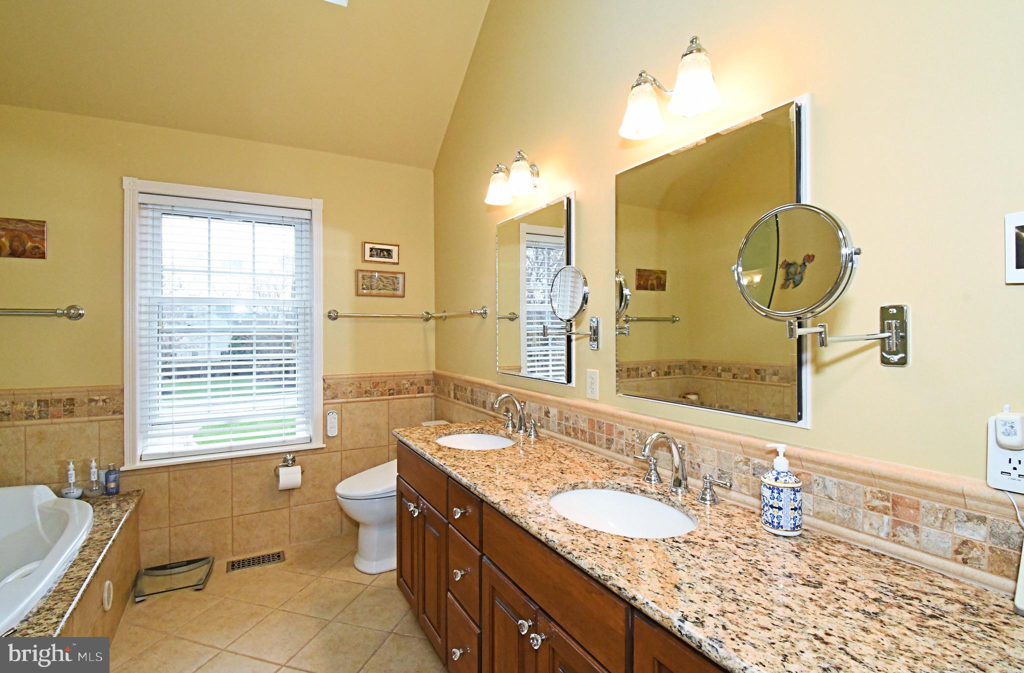 WASHINGTON CROSSING - Residential