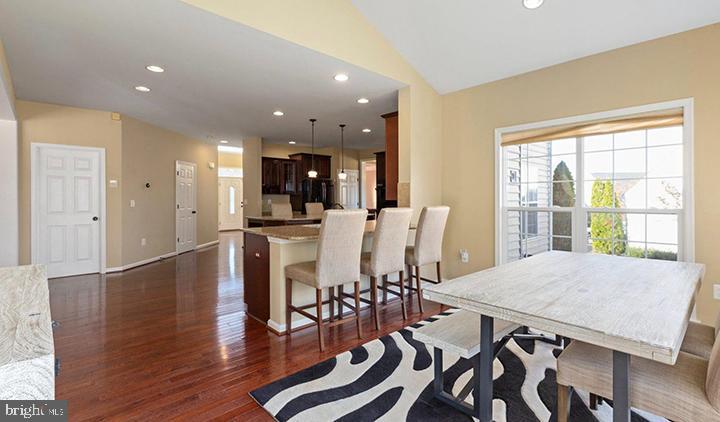 KENSINGTON HILL - Residential Lease