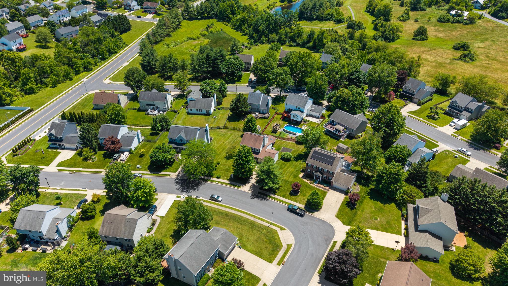 EAGLEVIEW ESTATES - Residential