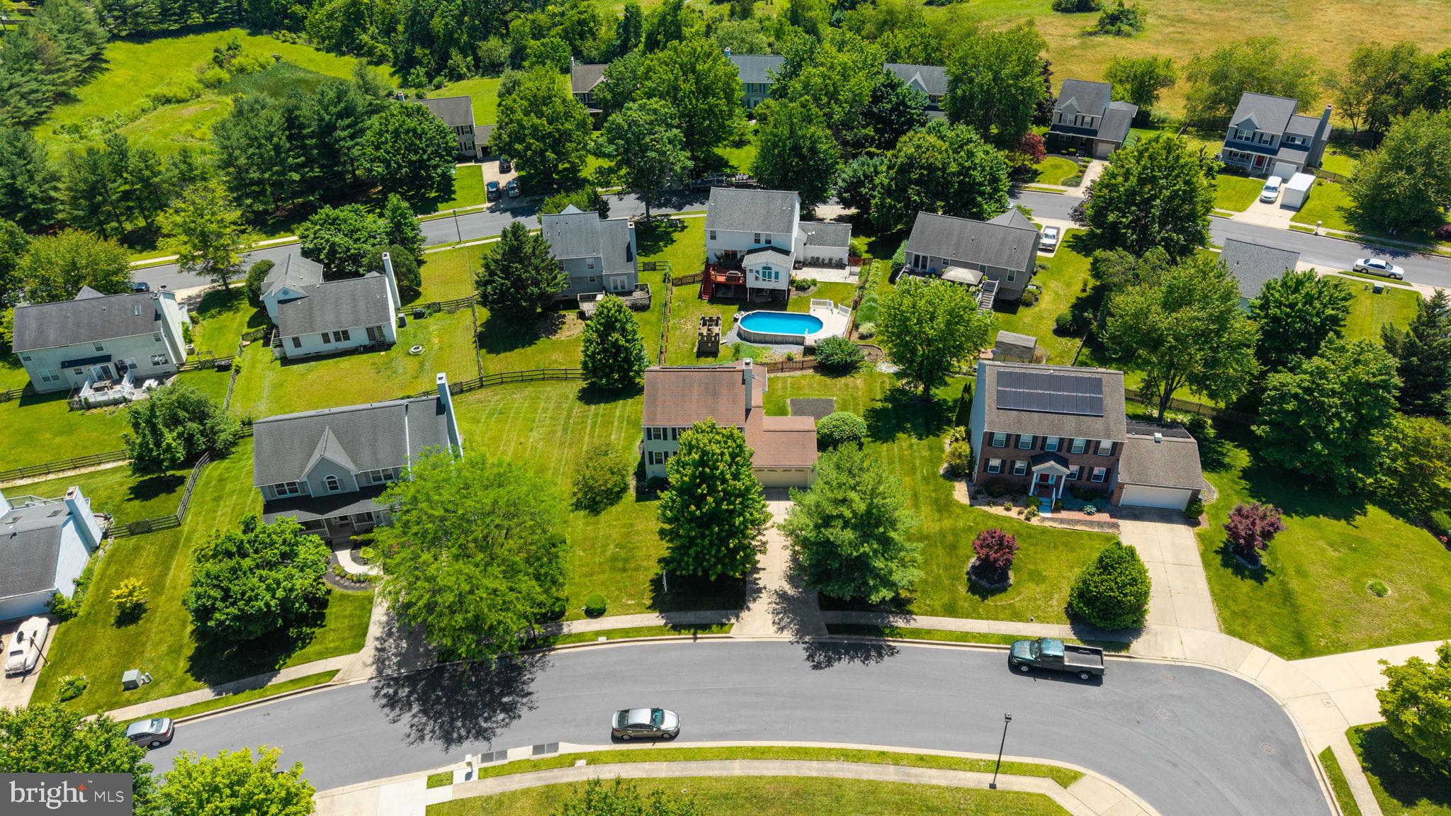EAGLEVIEW ESTATES - Residential