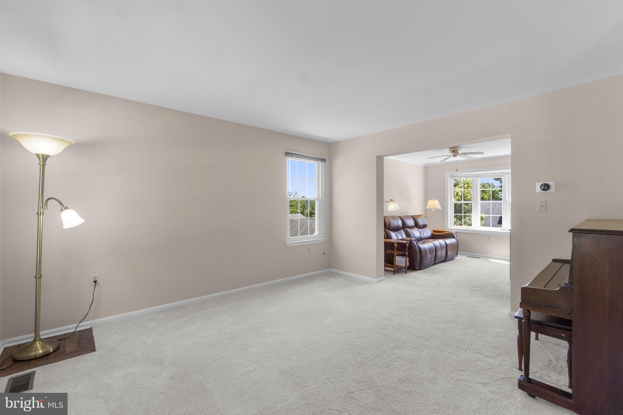 EAGLEVIEW ESTATES - Residential