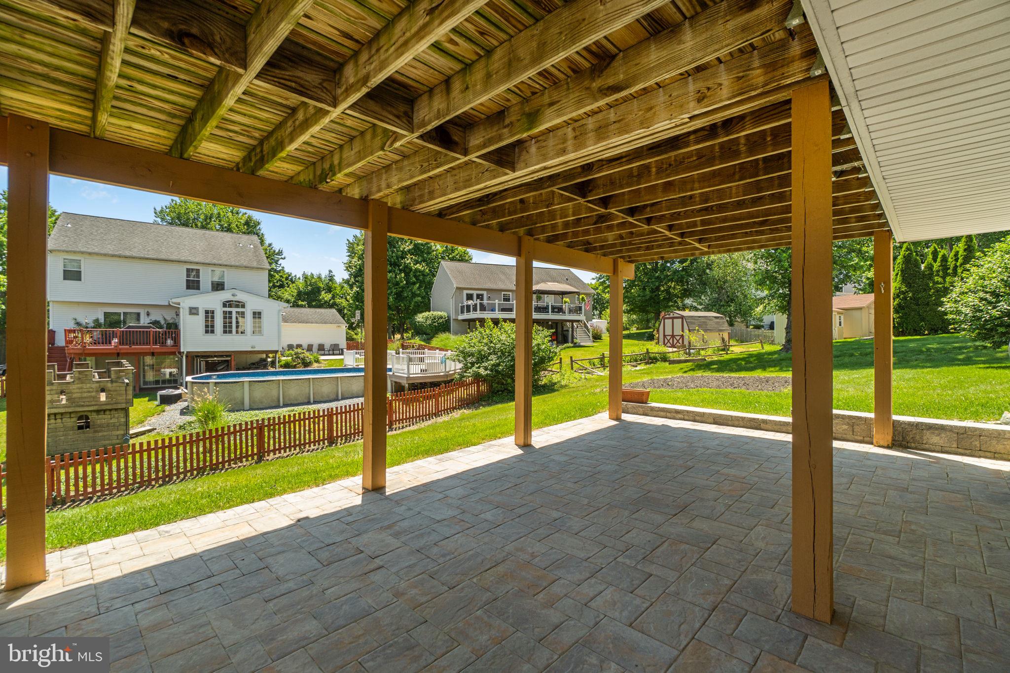 EAGLEVIEW ESTATES - Residential