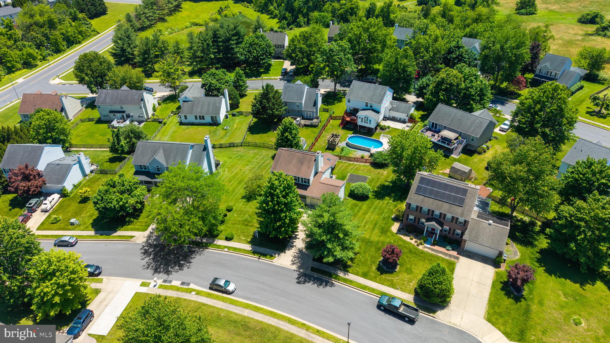 EAGLEVIEW ESTATES - Residential