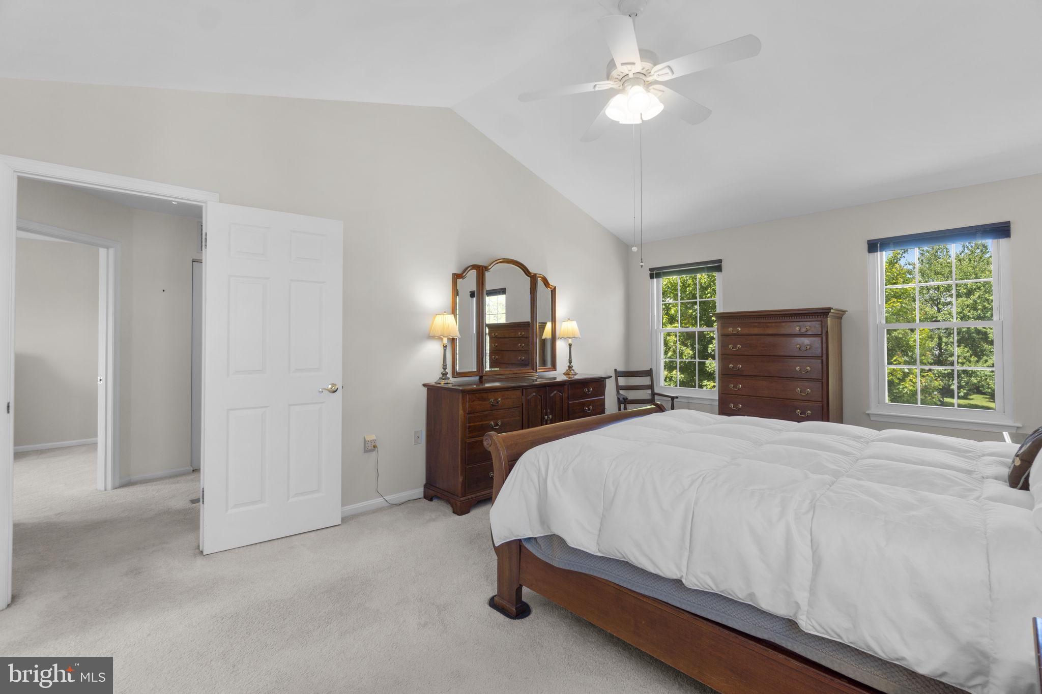 EAGLEVIEW ESTATES - Residential