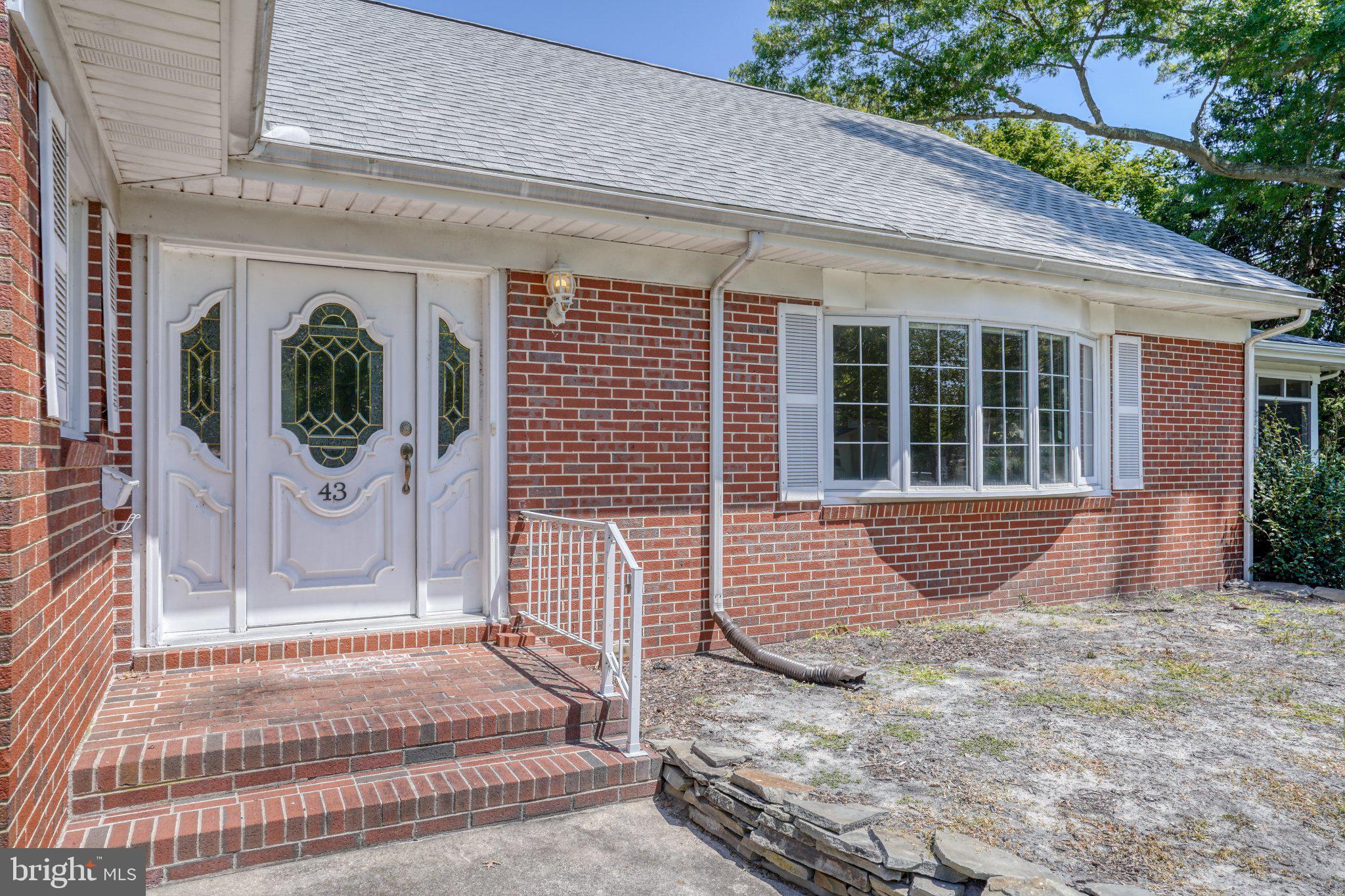 DEVRIES CIRCLE - Residential
