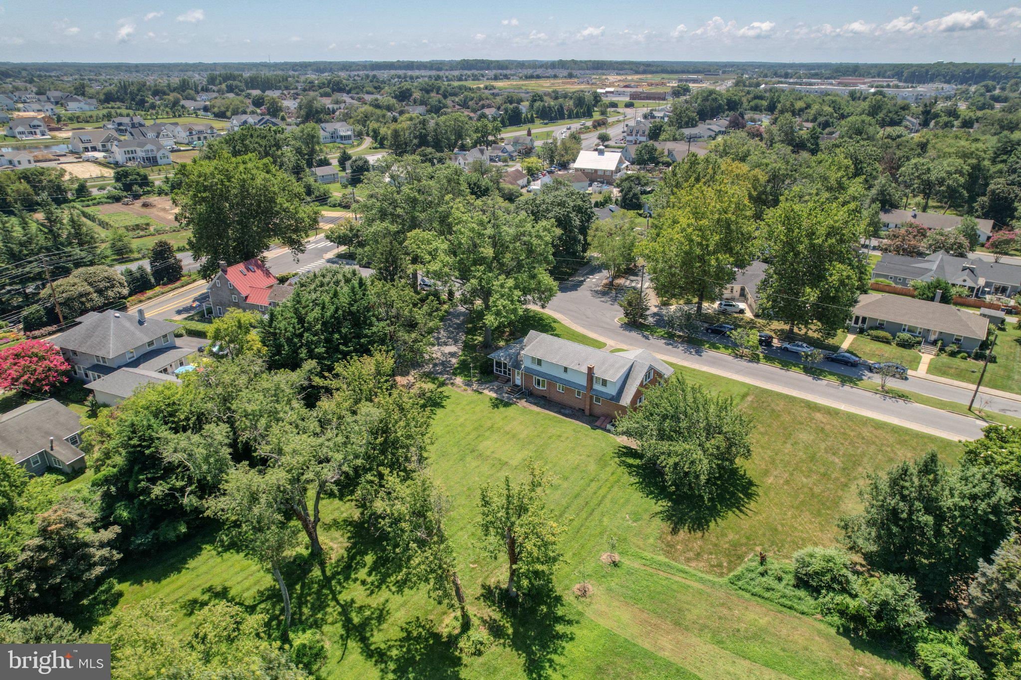DEVRIES CIRCLE - Residential