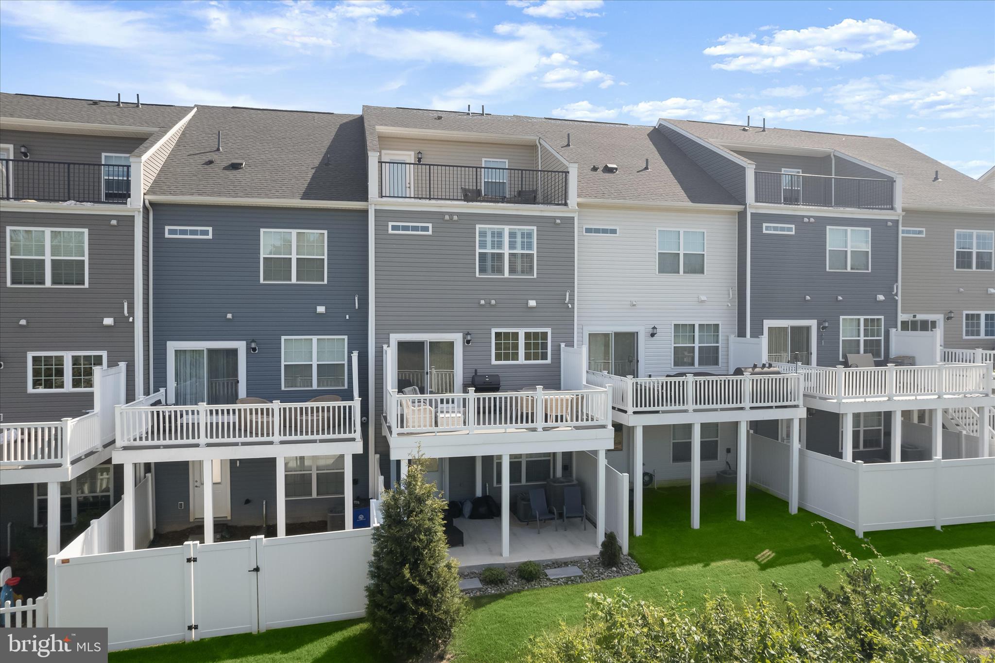 SYCAMORE RIDGE - Residential