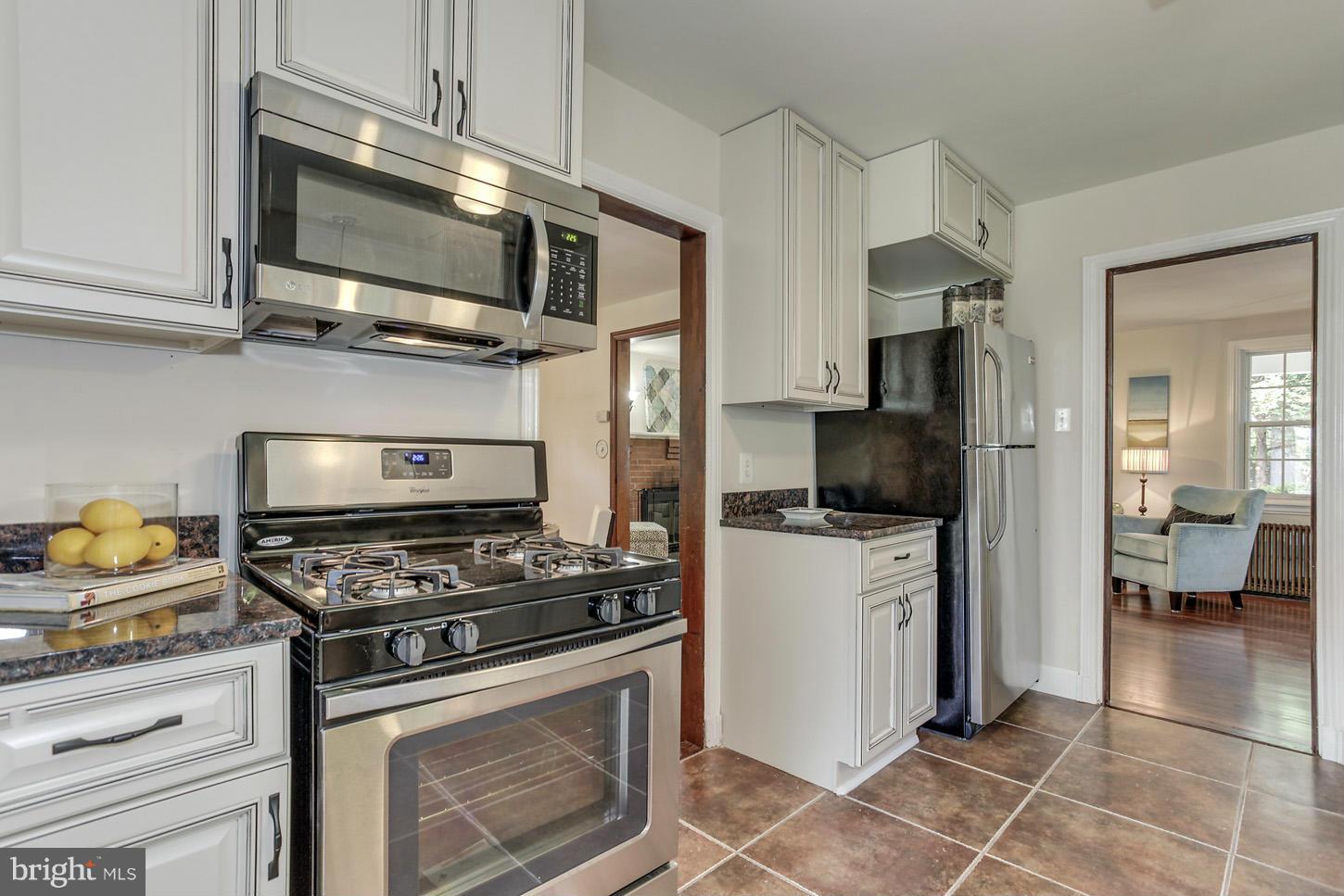 HIGHLAND VIEW - Residential