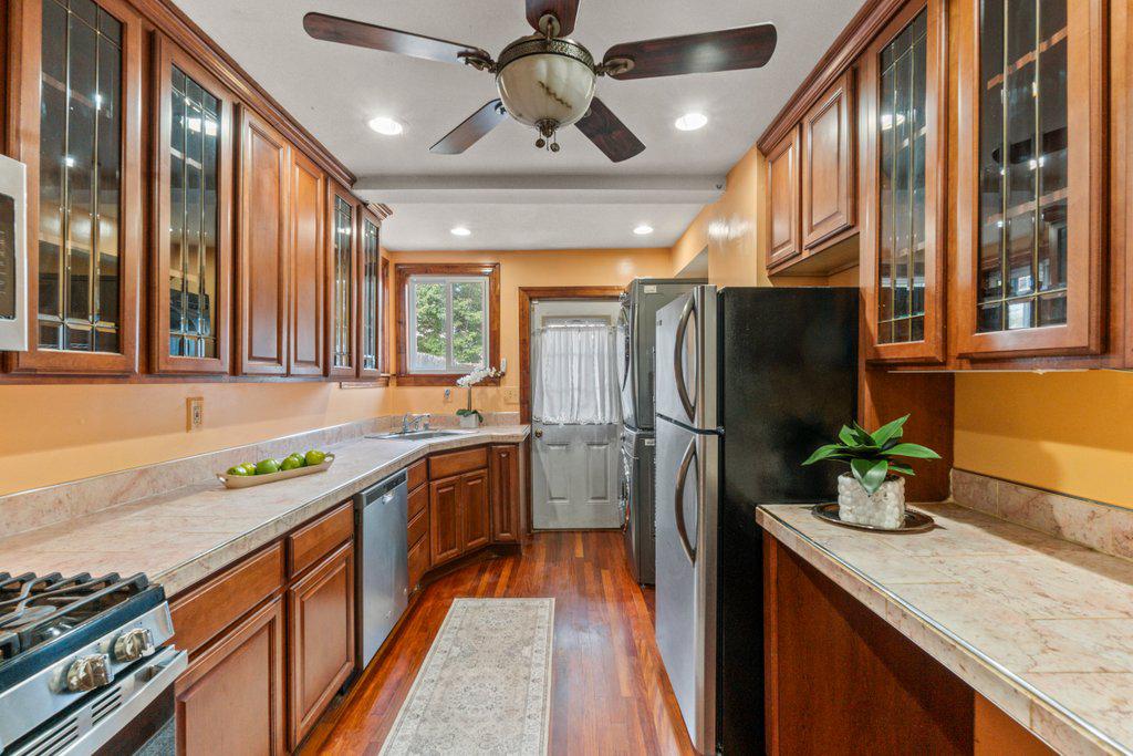 RESERVOIR HILL - Residential