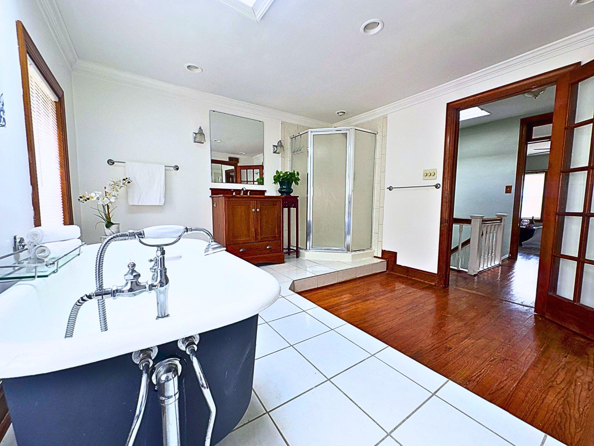 RESERVOIR HILL - Residential