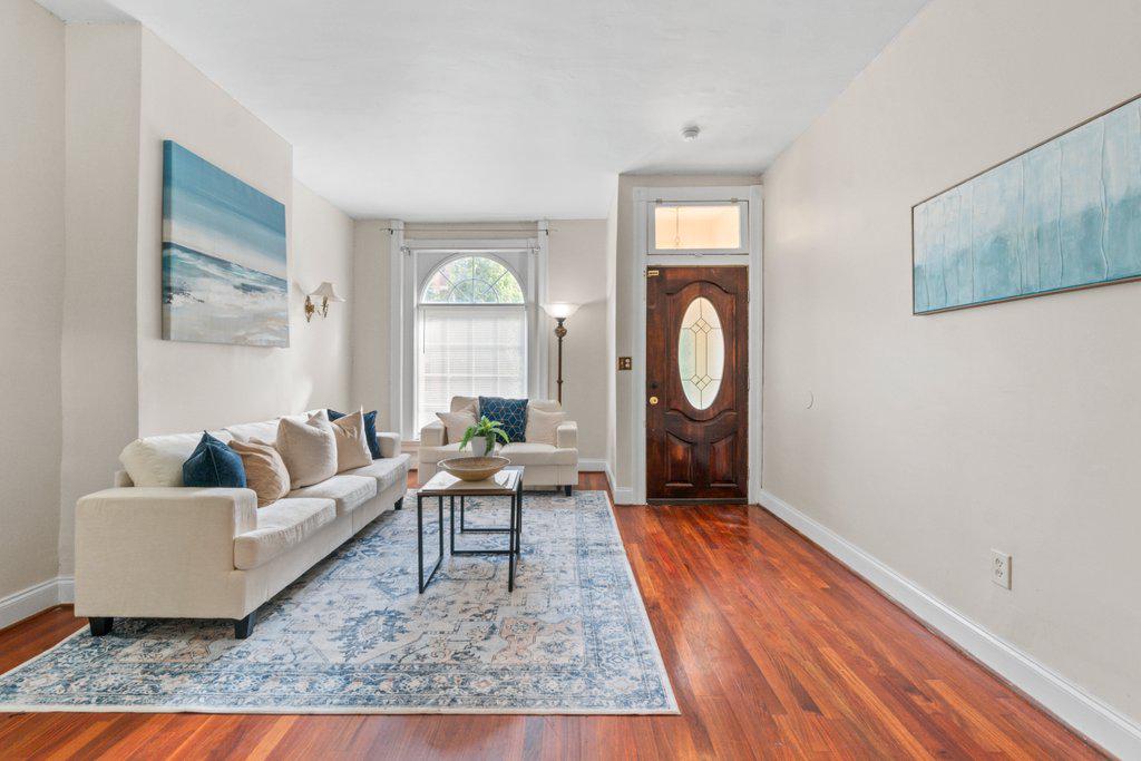 RESERVOIR HILL - Residential