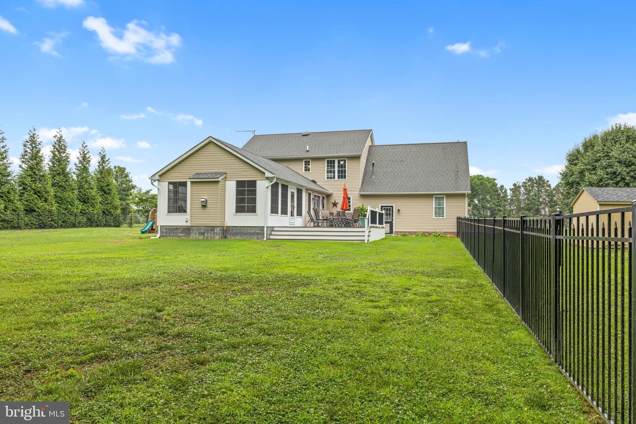 BRIAR PATCH - Residential