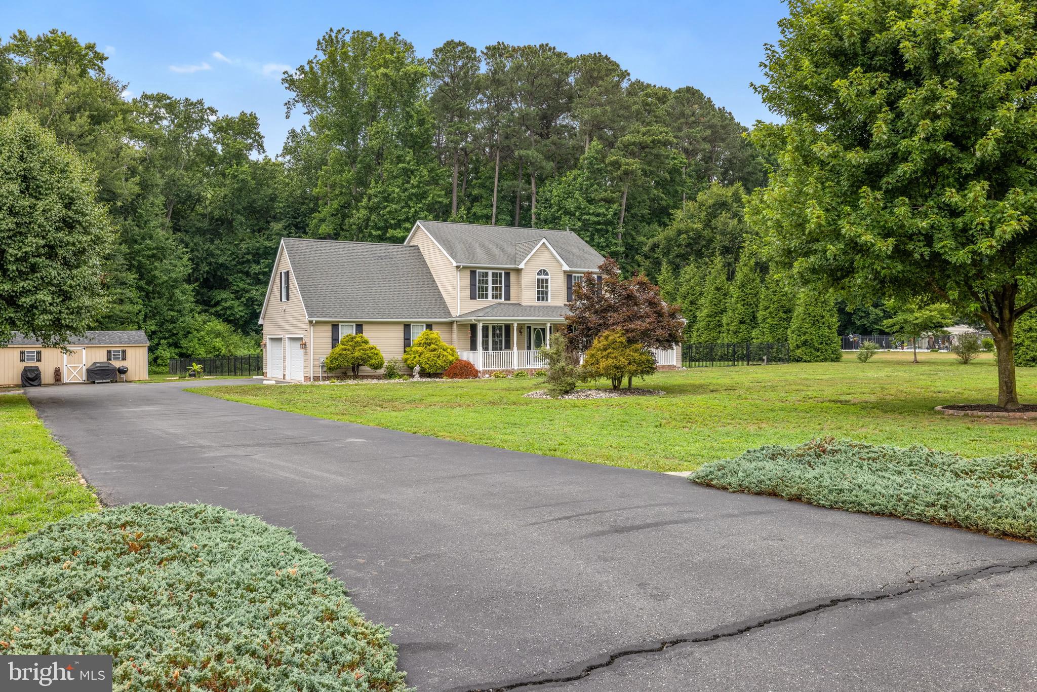 BRIAR PATCH - Residential