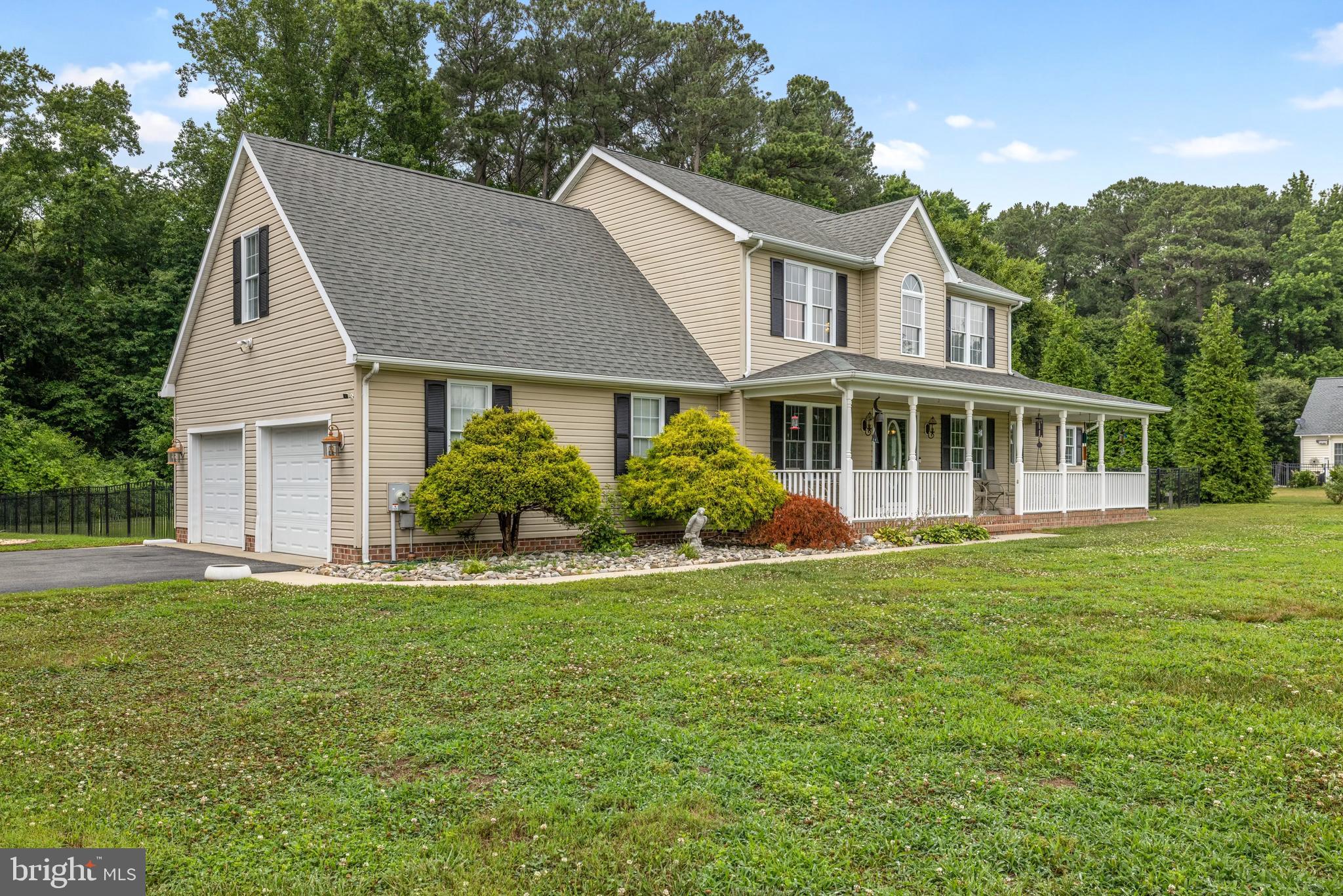 BRIAR PATCH - Residential