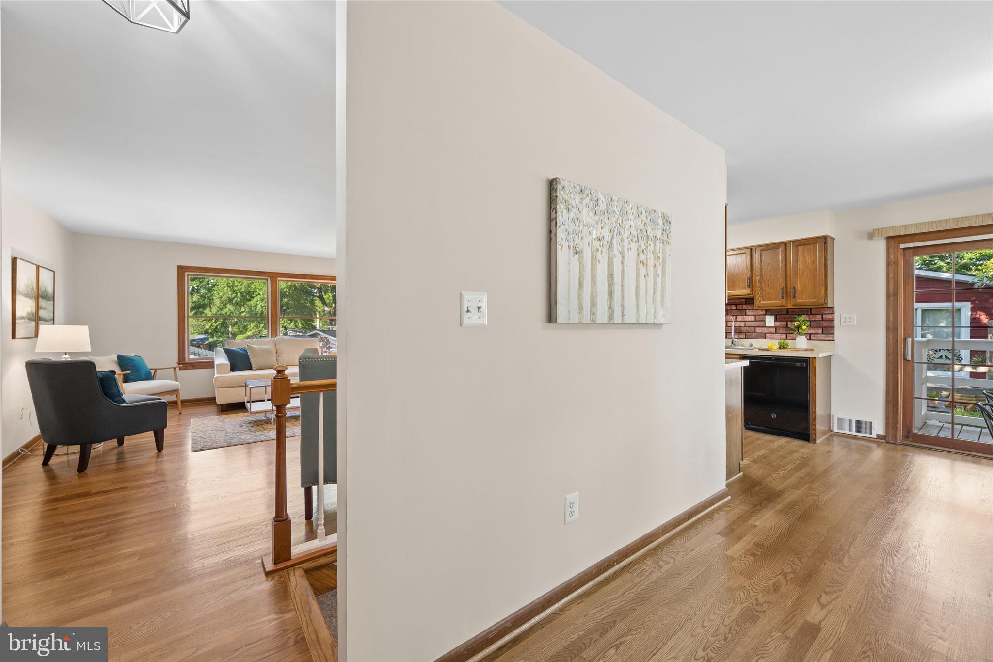 MANOR WOODS - Residential