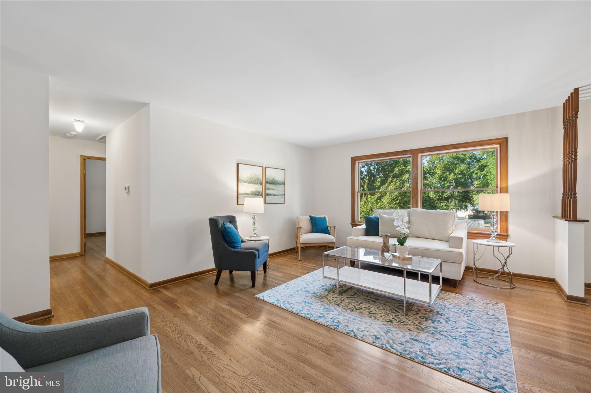 MANOR WOODS - Residential