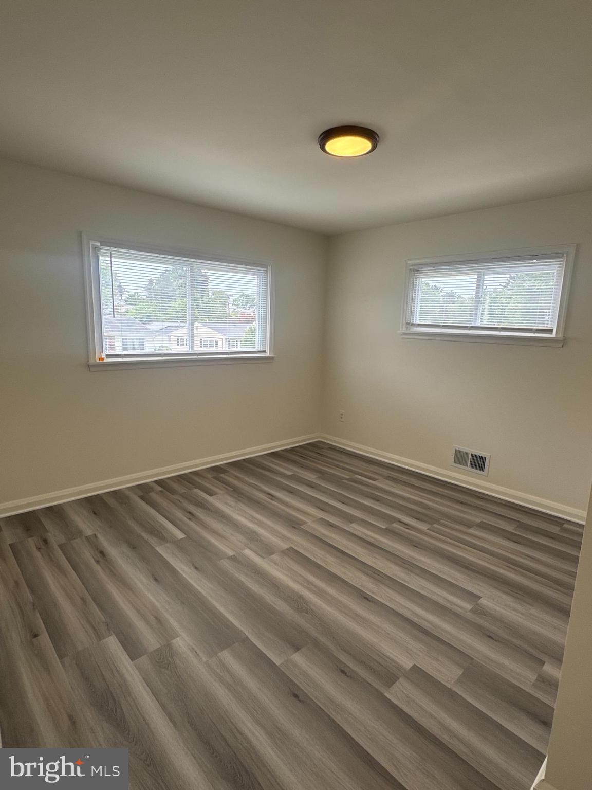 WESTVIEW PARK - Residential