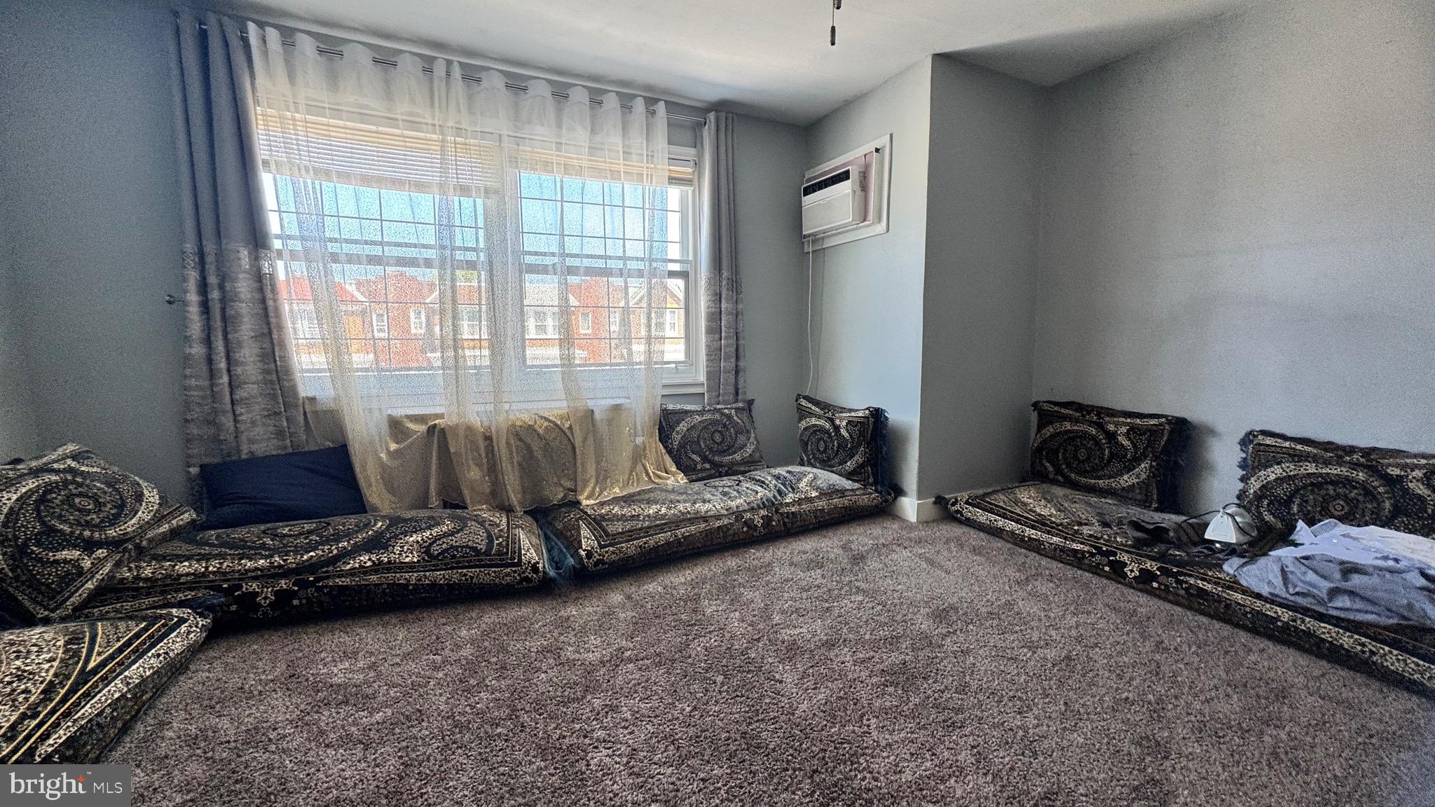 MAYFAIR - Residential