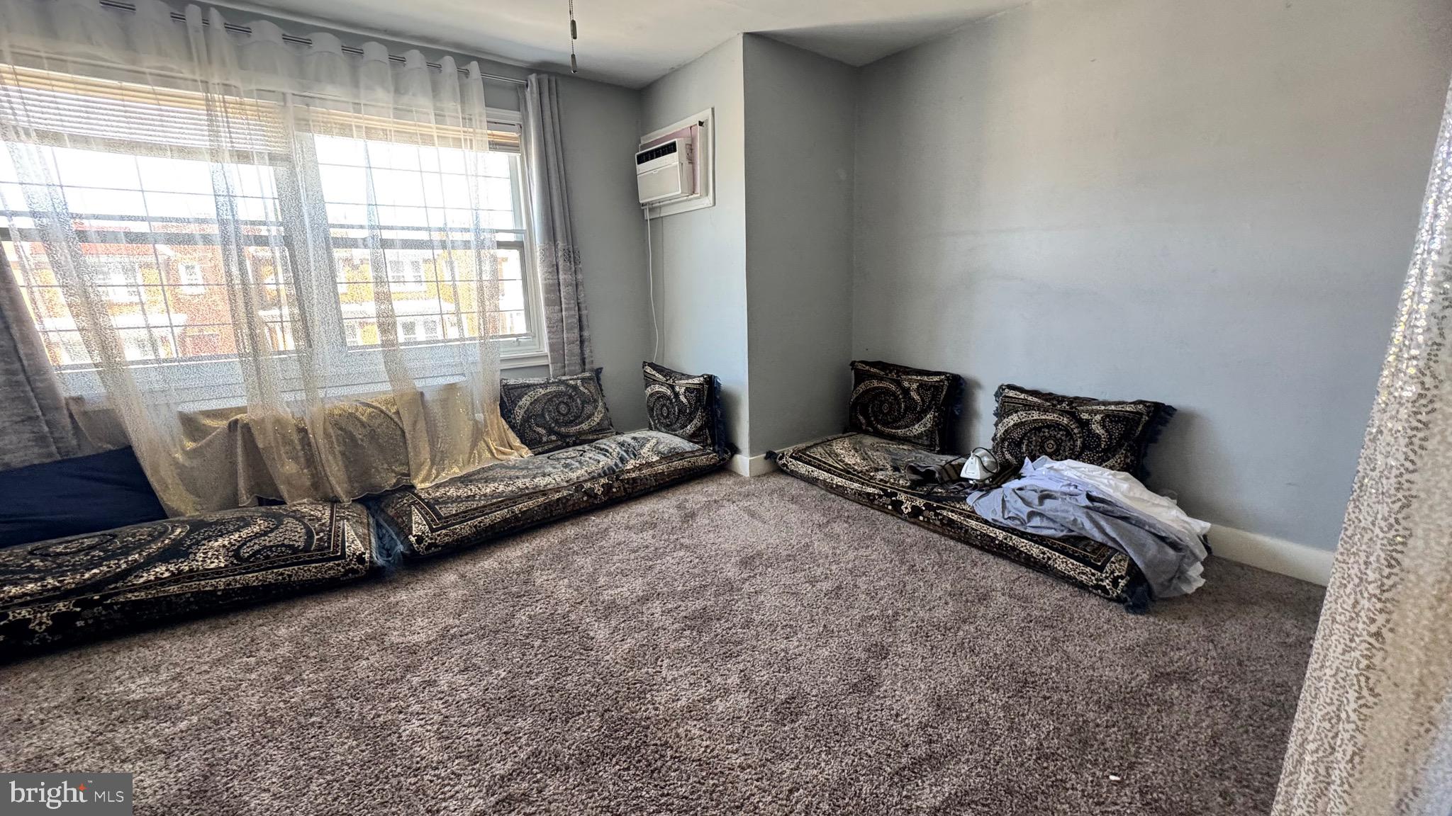 MAYFAIR - Residential