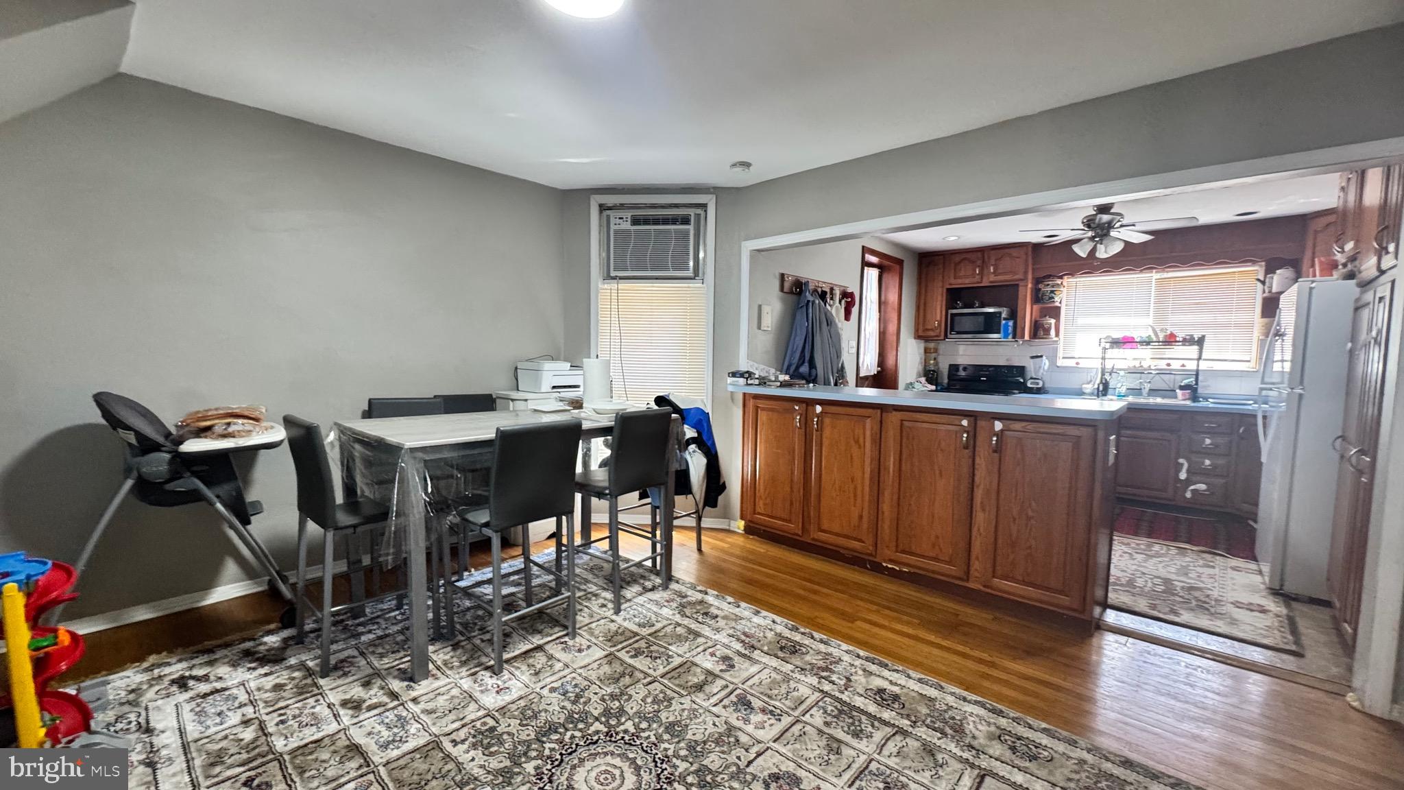 MAYFAIR - Residential