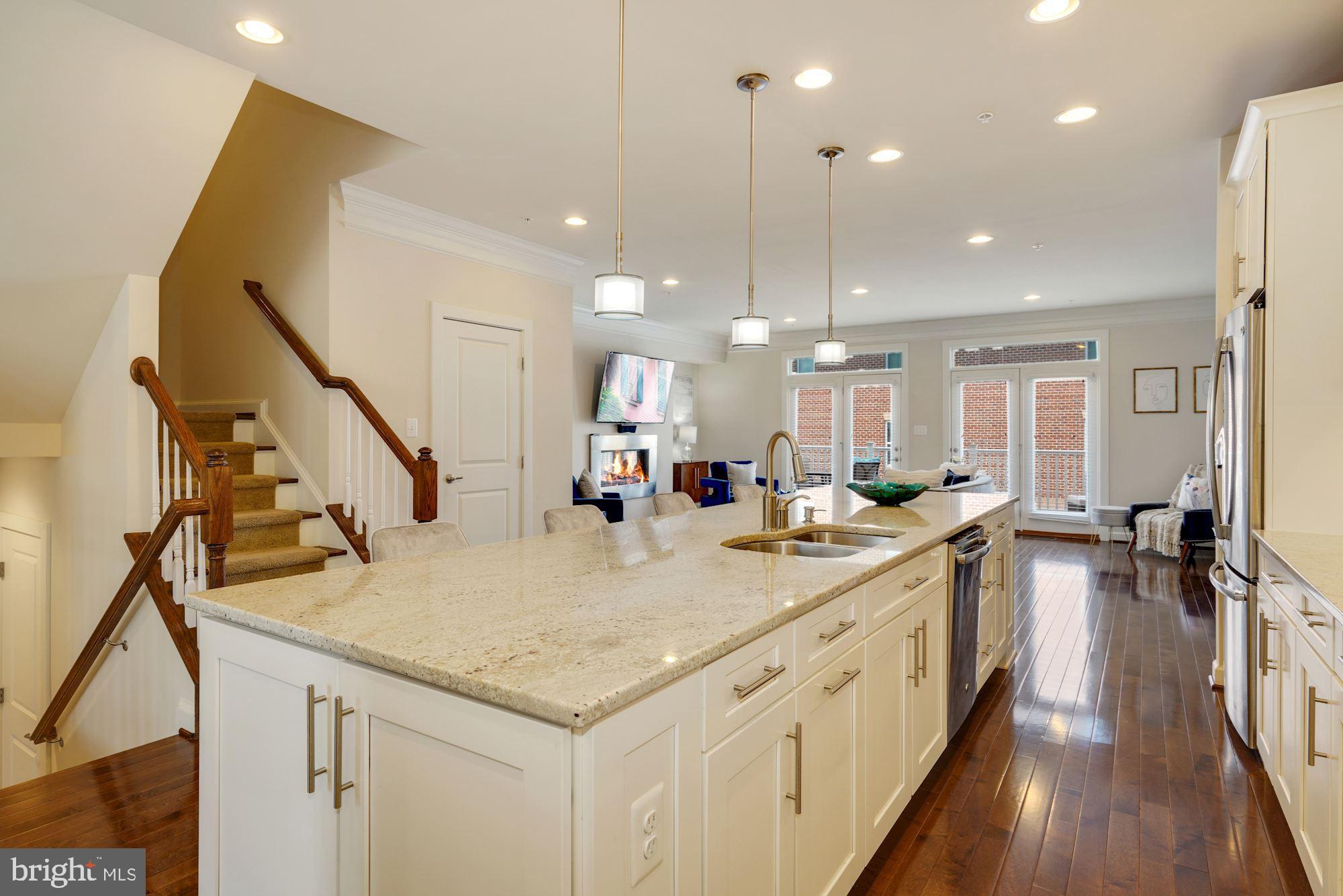 PARKLANDS AT WATKINS MILL - Residential