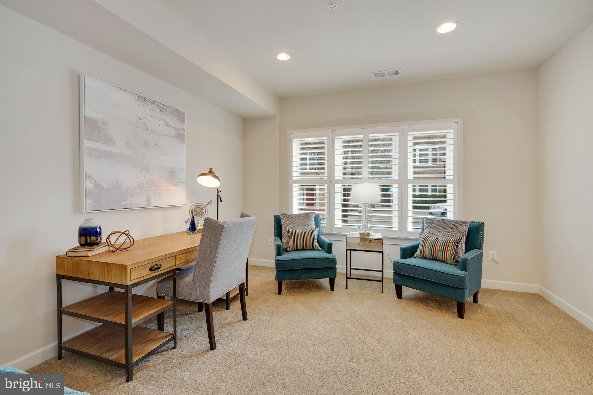 PARKLANDS AT WATKINS MILL - Residential