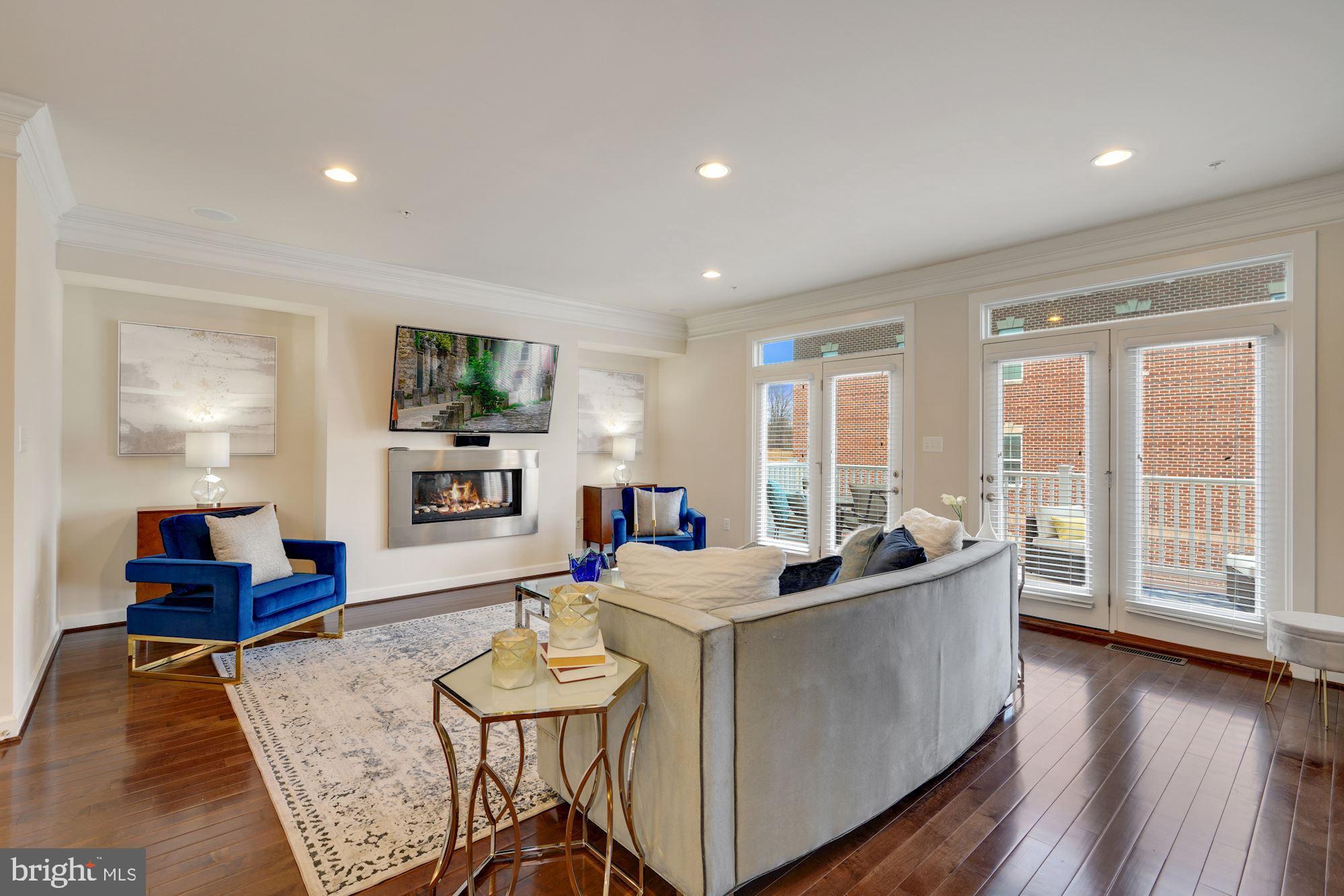 PARKLANDS AT WATKINS MILL - Residential
