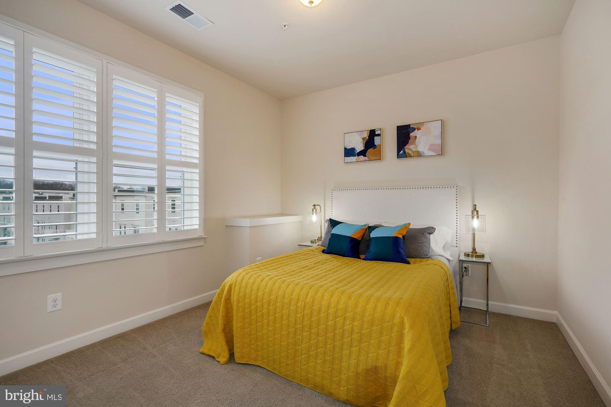 PARKLANDS AT WATKINS MILL - Residential