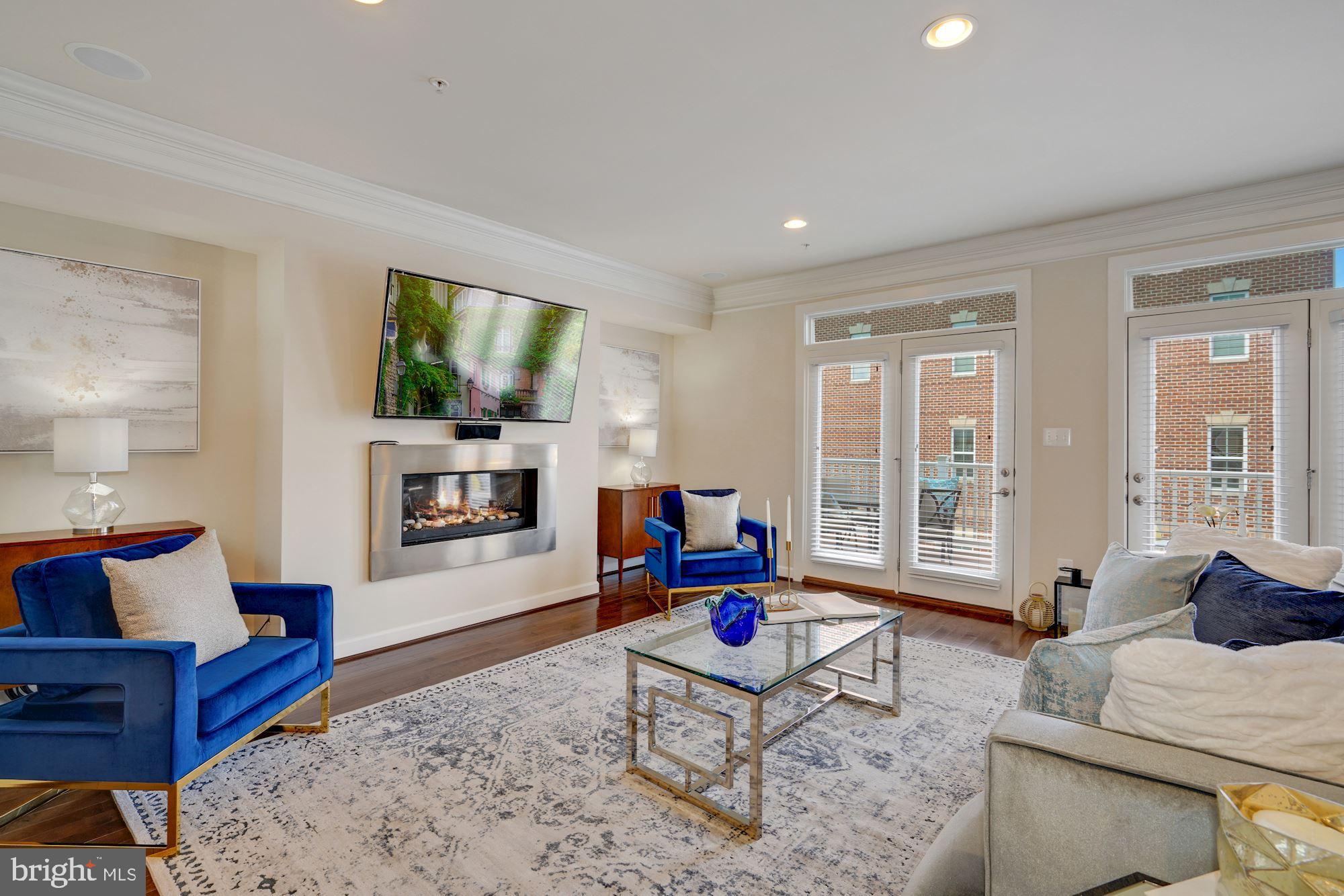 PARKLANDS AT WATKINS MILL - Residential