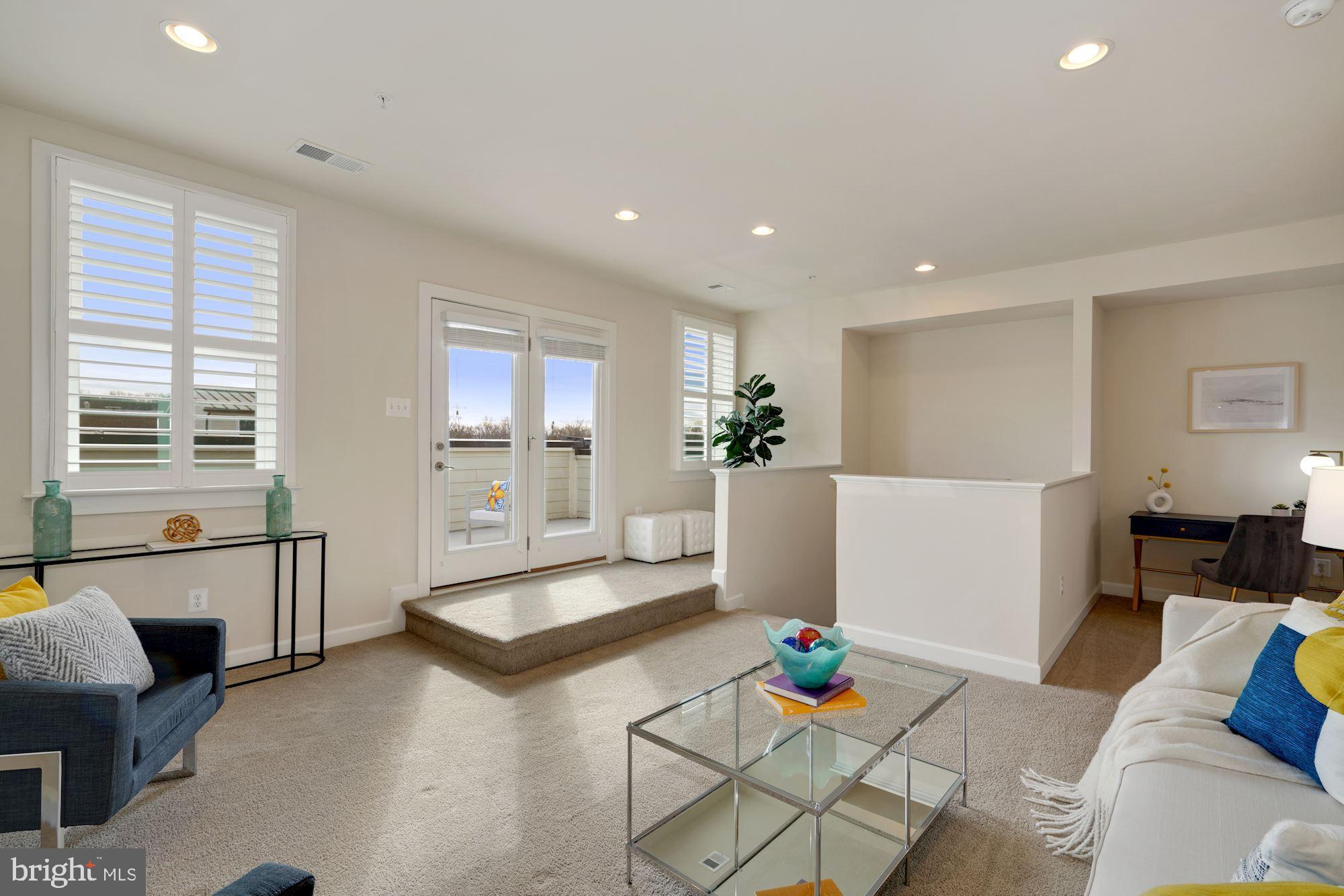 PARKLANDS AT WATKINS MILL - Residential